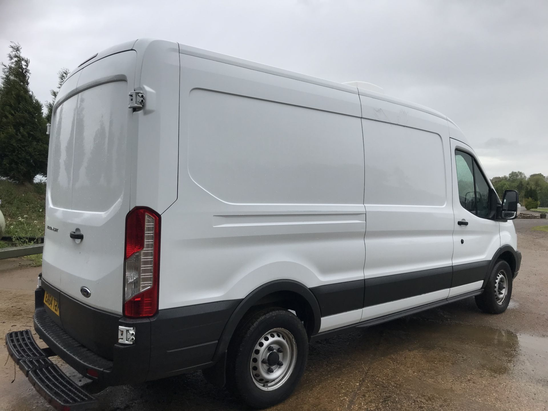 FORD TRANSIT T350L (125) LWB FRIDGE / FREEZER VAN - 1 OWNER (2015 REG) "GAH UNIT" SAT NAV - LOOK! - Image 4 of 14