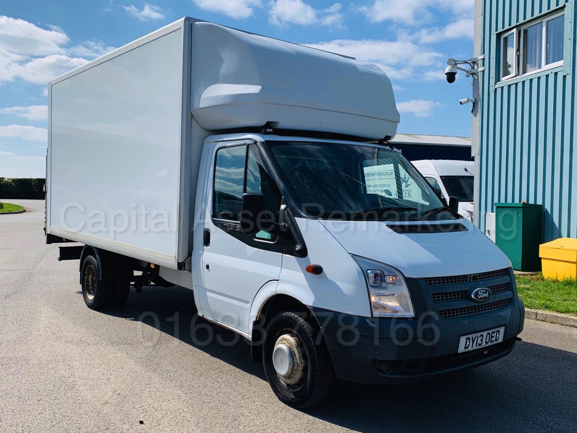 (On Sale) FORD TRANSIT T350 *LWB - LUTON / BOX VAN* (2013) '2.2 TDCI -125 BHP - 6 SPEED' *TAIL-LIFT*