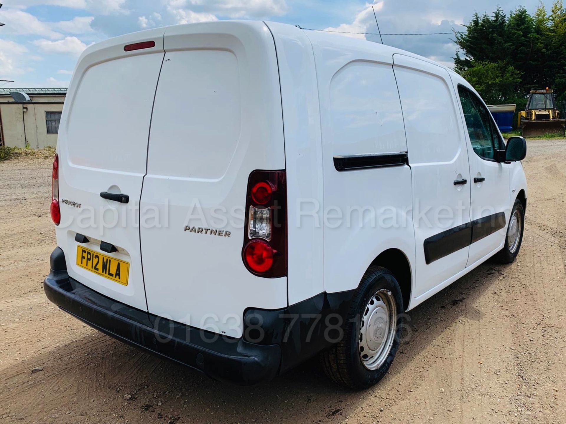 PEUGEOT PARTNER *LCV - LWB 5 SEATER CREW VAN* (2012) '1.6 HDI - 90 BHP - 5 SPEED' (LOW MILES) - Image 7 of 21