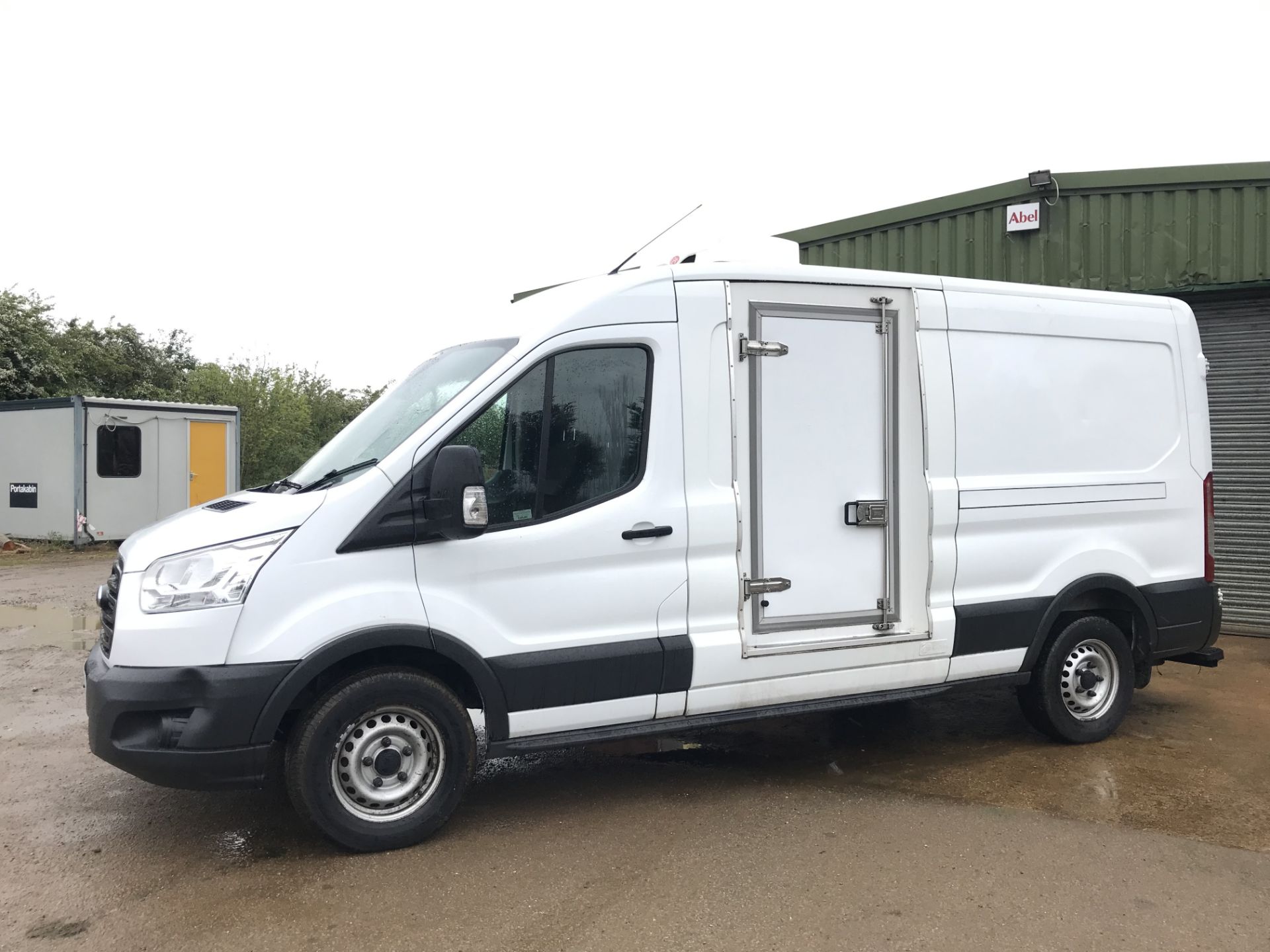 FORD TRANSIT T350L (125) LWB FRIDGE / FREEZER VAN - 1 OWNER (2015 REG) "GAH UNIT" SAT NAV - LOOK! - Image 2 of 14