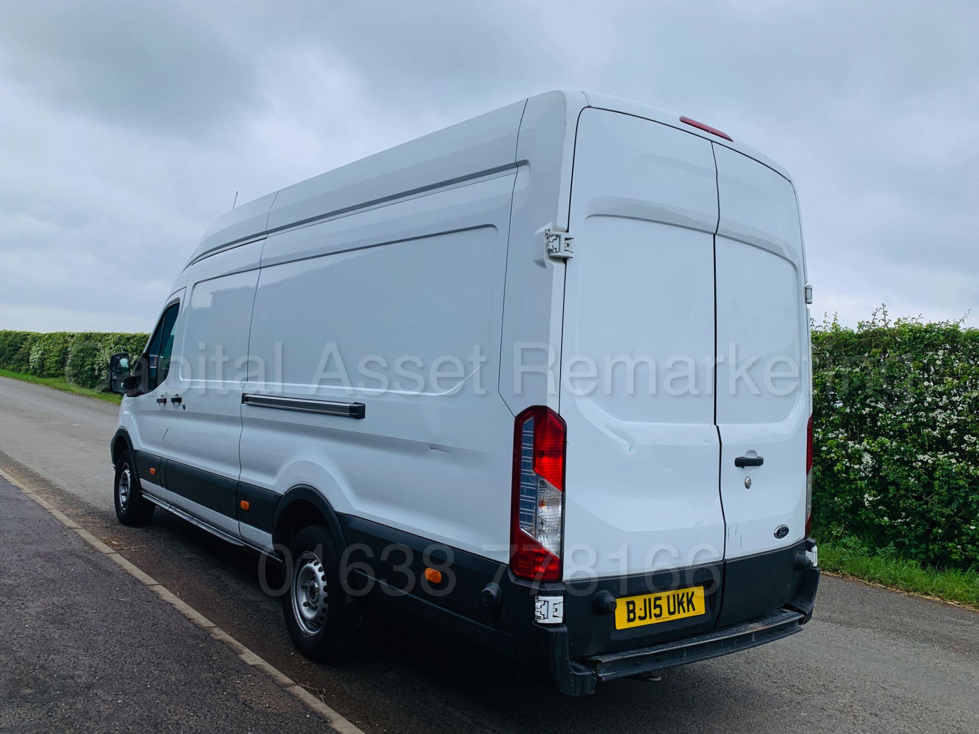 FORD TRANSIT 125 T350 *L4 - XLWB HI-ROOF* (2015) '2.2 TDCI - 125 BHP - 6 SPEED' (LOW MILES) - Image 7 of 31