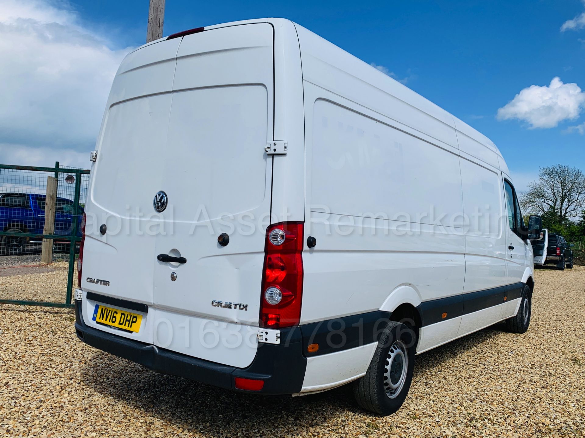 On Sale VOLKSWAGEN CRAFTER CR35 *LWB HI-ROOF* (2016) '2.0 TDI - 6 SPEED' (1 OWNER) *LEZ COMPLIANT* - Image 6 of 34