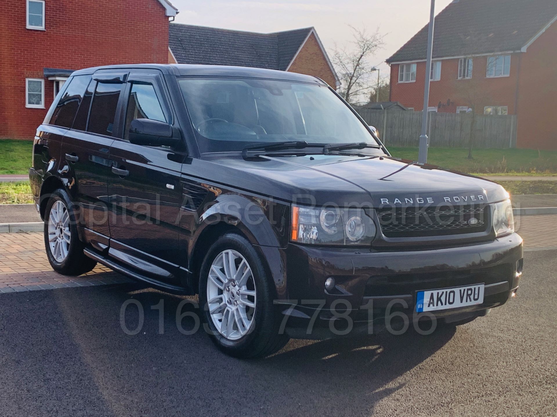 (On Sale) RANGE ROVER SPORT *HSE EDITION* (2010) '3.6 TDV8 - 272 BHP - AUTO' *LEATHER - SAT NAV* - Image 2 of 54