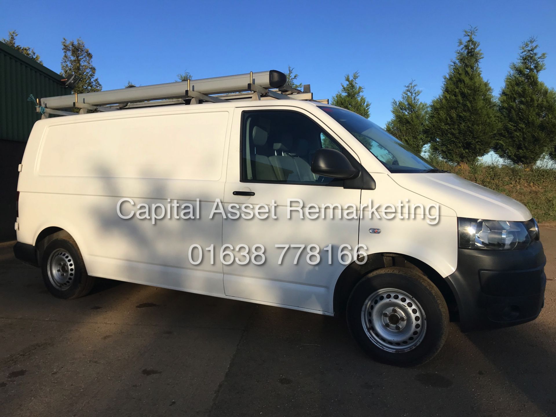 VOLKSWAGEN TRANSPORTER 2.0TDI T30 LWB (2014 MODEL) ELEC PACK