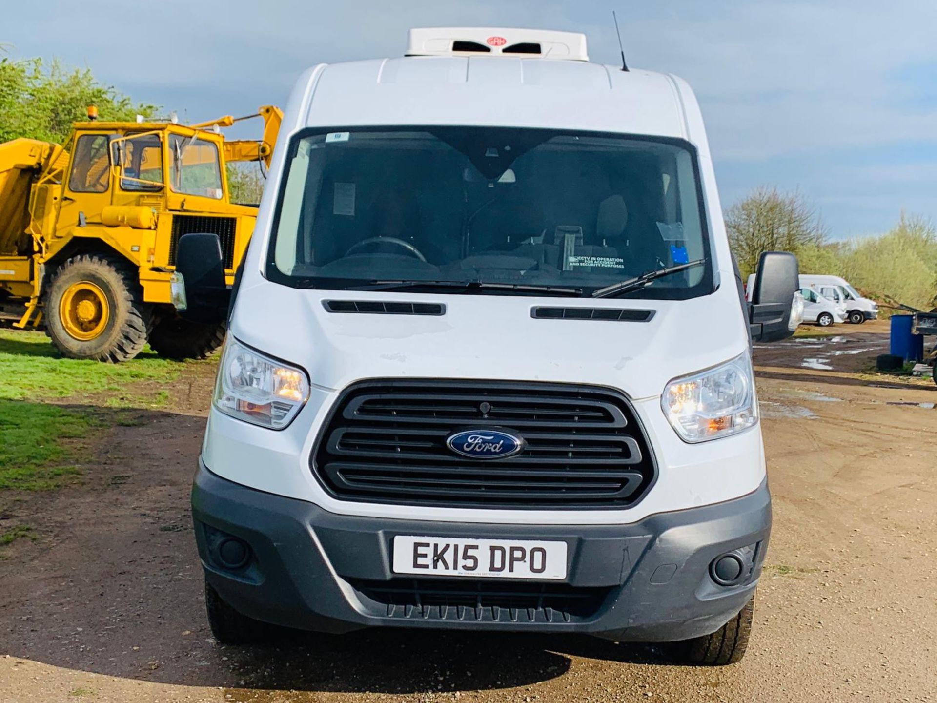 FORD TRANSIT T350L LWB HIGH ROOF FRIDGE / FREEZER VAN - 15 REG - 1 OWNER - ONLY 82K MILES - SAT NAV - Image 4 of 13