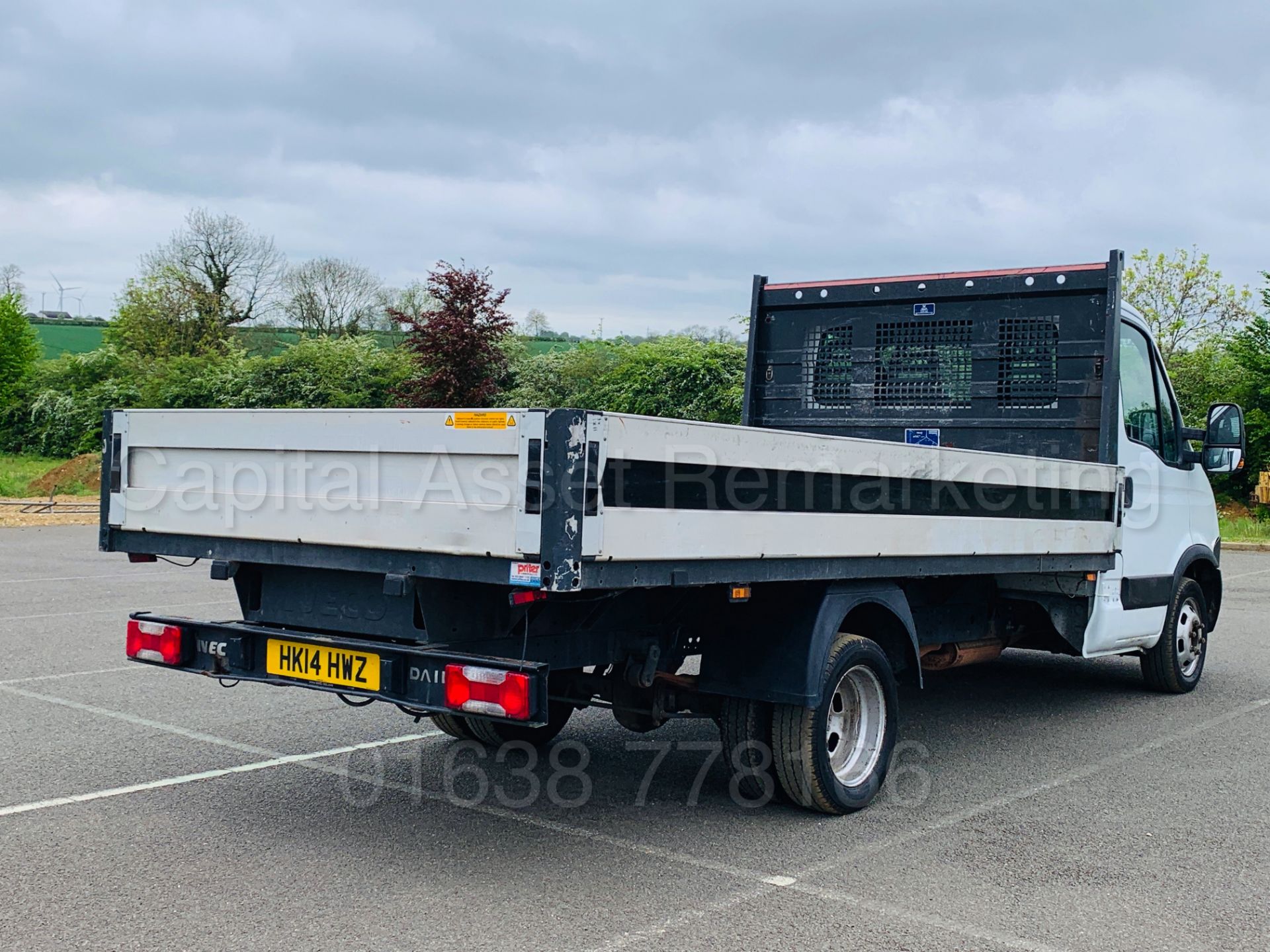 ON SALE IVECO DAILY 35C13 *LWB - DROPSIDE TRUCK* (2014 NEW MODEL) '2.3 DIESEL - 6 SPEED' (3500 KG) - Image 10 of 29