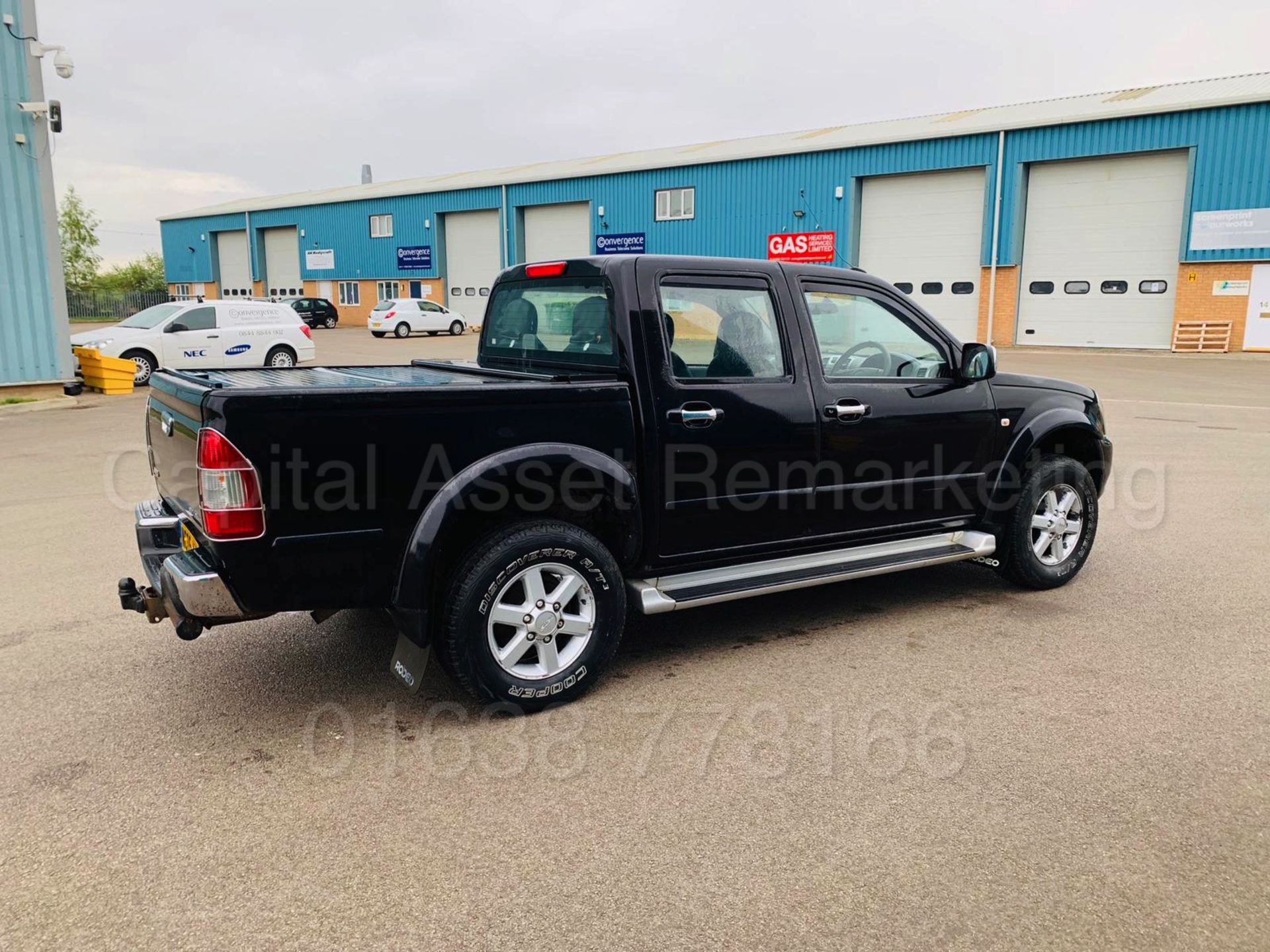 ISUZU RODEO DENVER *DOUBLE CAB PICK-UP* (2005) '3.0 TURBO DIESEL - 130 BHP' *LEATHER - A/C* (NO VAT) - Image 7 of 23