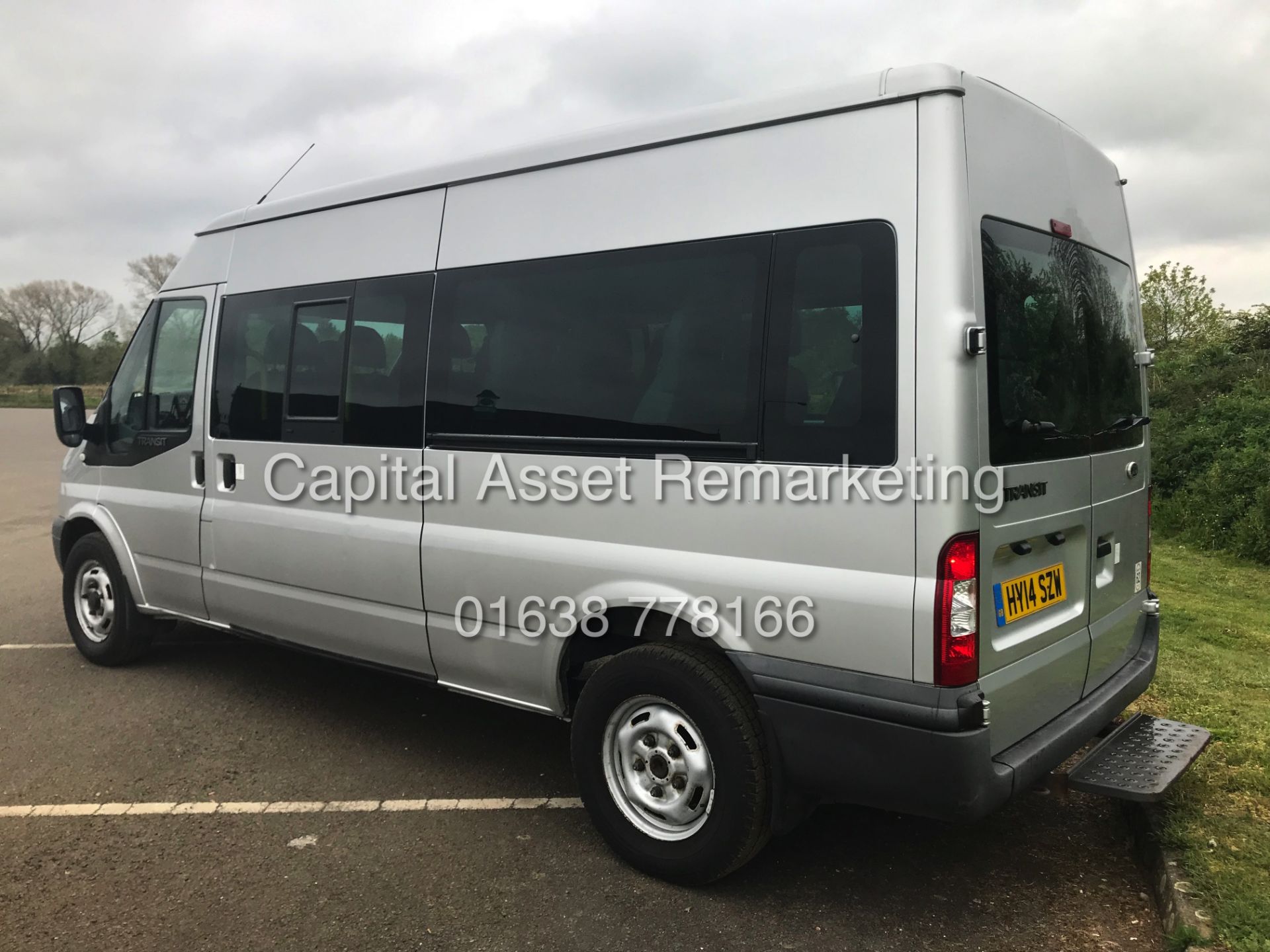 ON SALE FORD TRANSIT 2.2TDCI "135PSI - 6 SPEED" 15 SEATER MINIBUS (14 REG) LOW MILEAGE - Image 4 of 17