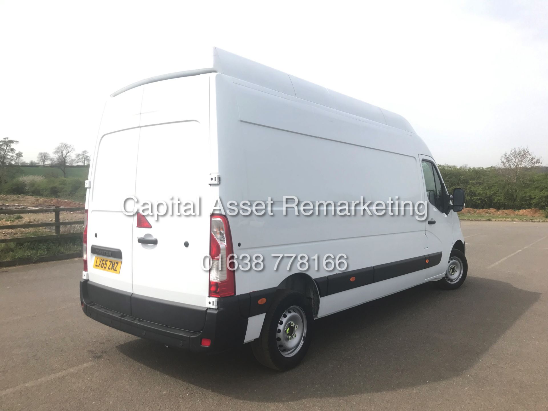 RENAULT 2.3DCI "BUSINESS EDITION" LH35 (2016 MODEL) 1 OWNER *AIR CON* EXTRA HIGH ROOF - ELEC PACK - Image 3 of 13