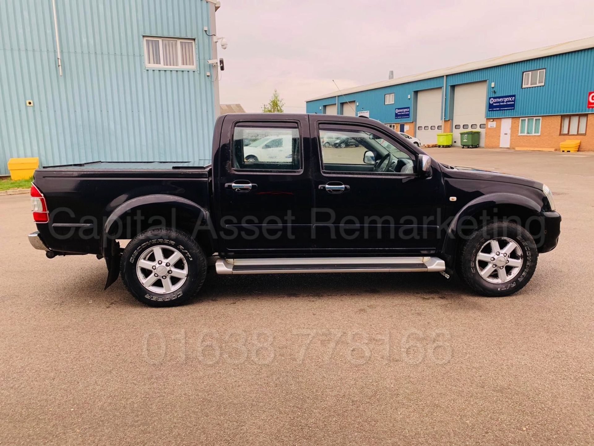 ISUZU RODEO DENVER *DOUBLE CAB PICK-UP* (2005) '3.0 TURBO DIESEL - 130 BHP' *LEATHER - A/C* (NO VAT) - Image 8 of 23