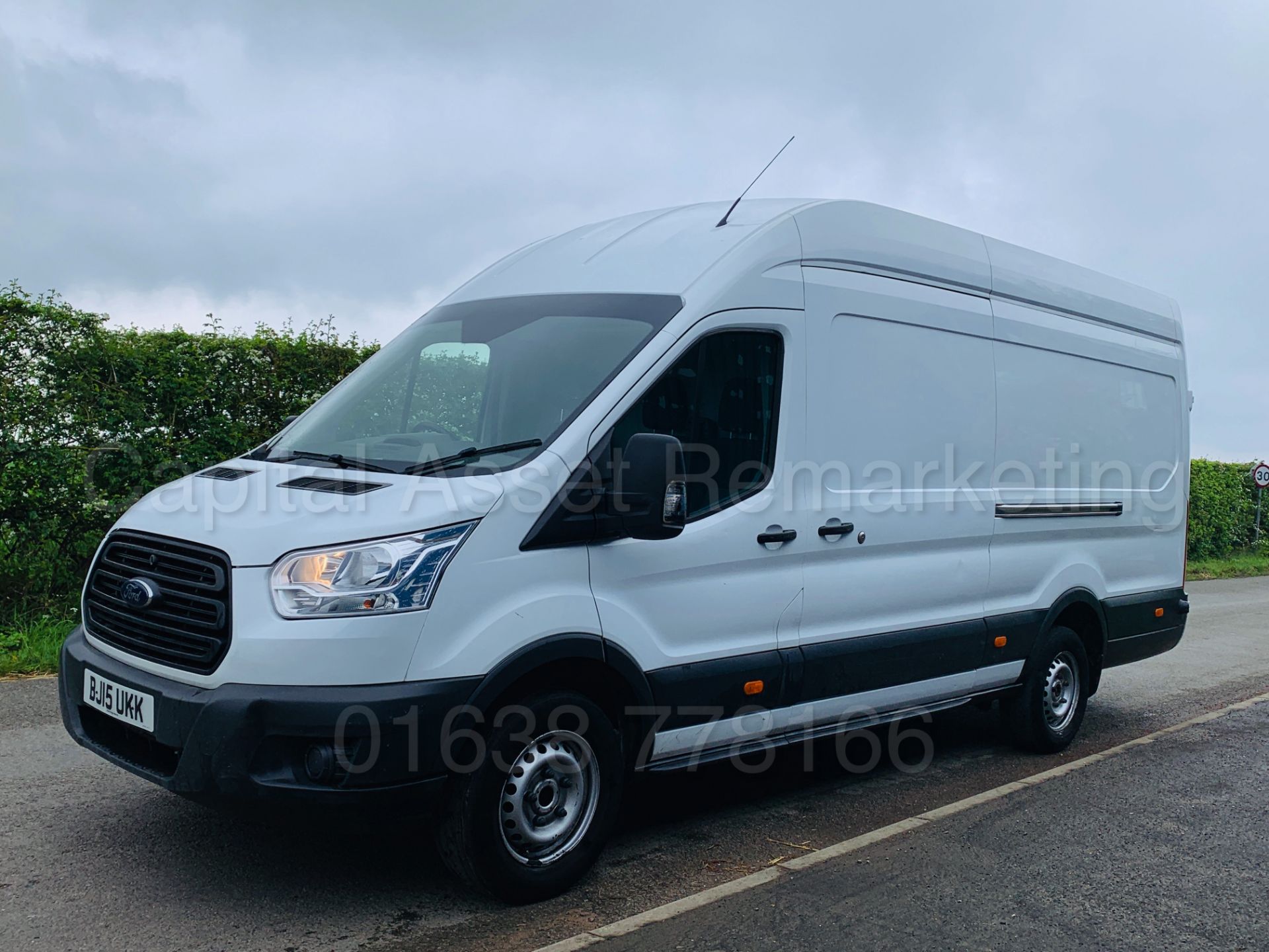 FORD TRANSIT 125 T350 *L4 - XLWB HI-ROOF* (2015) '2.2 TDCI - 125 BHP - 6 SPEED' (LOW MILES) - Image 6 of 31