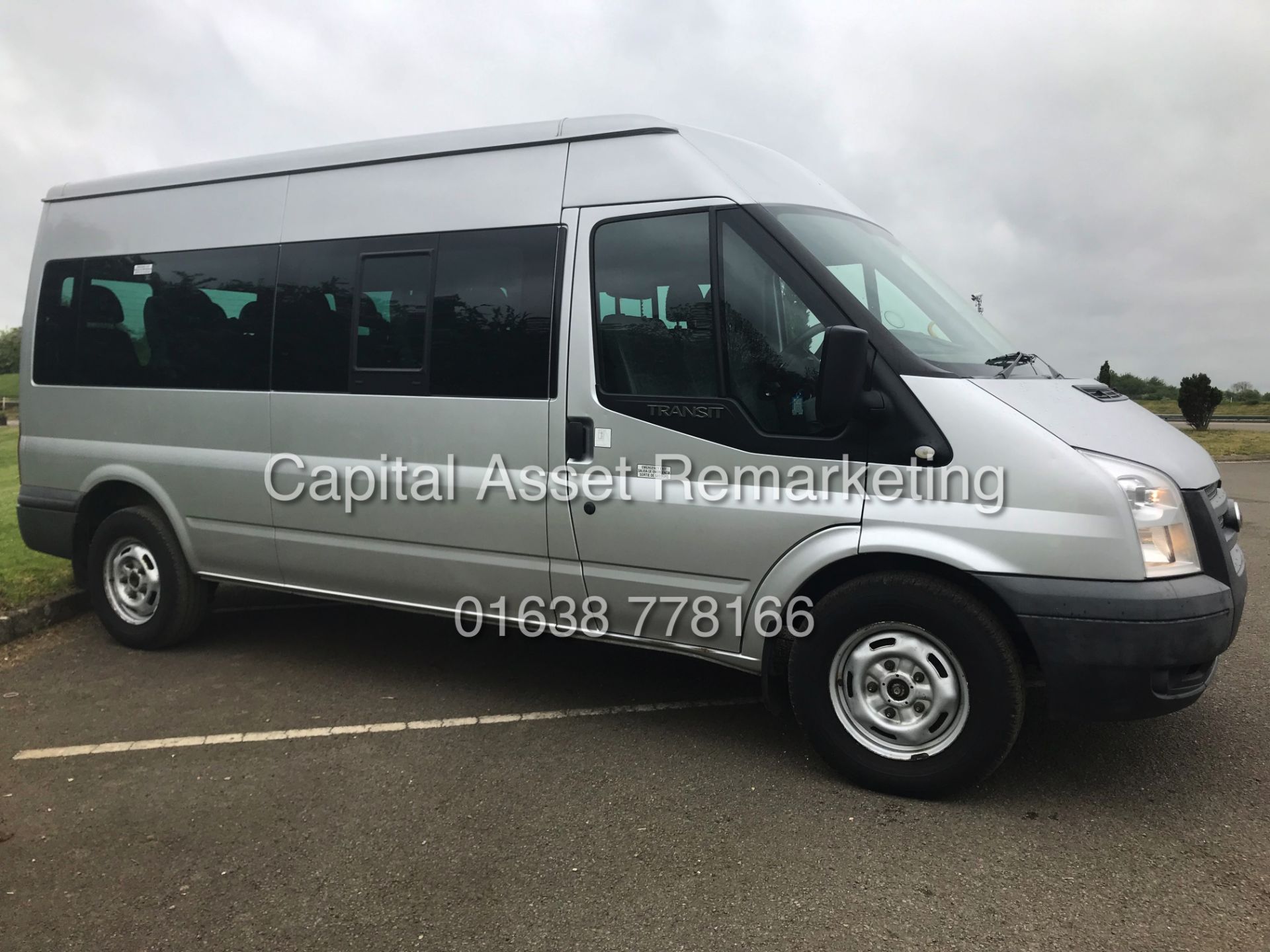 ON SALE FORD TRANSIT 2.2TDCI "135PSI - 6 SPEED" 15 SEATER MINIBUS (14 REG) LOW MILEAGE