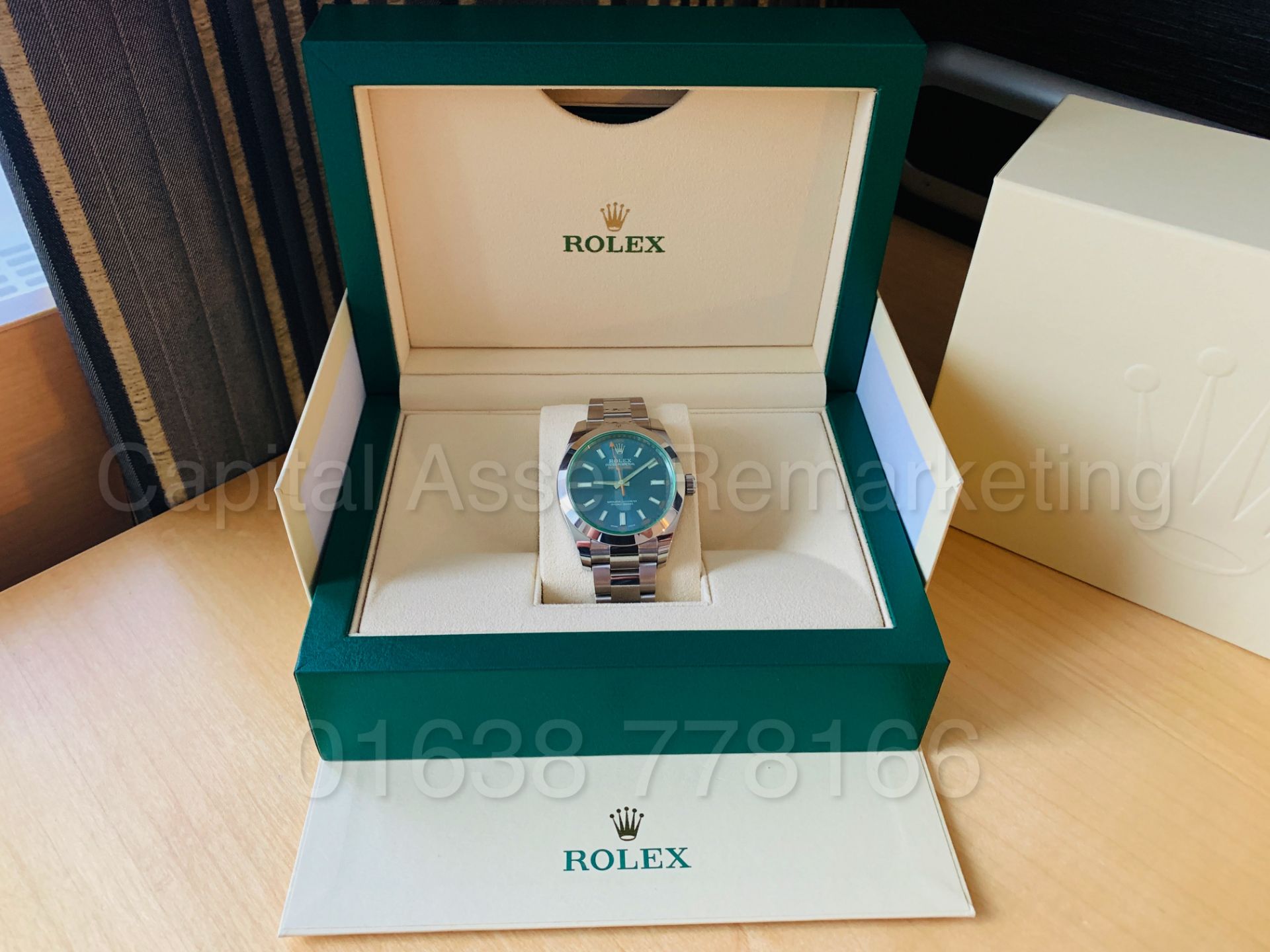 ROLEX MILGAUSS 40MM (BRAND NEW / UN-WORN - 2019) *GENUINE ROLEX TIMEPIECE* (BOX & WARRANTY CARD) - Image 5 of 12