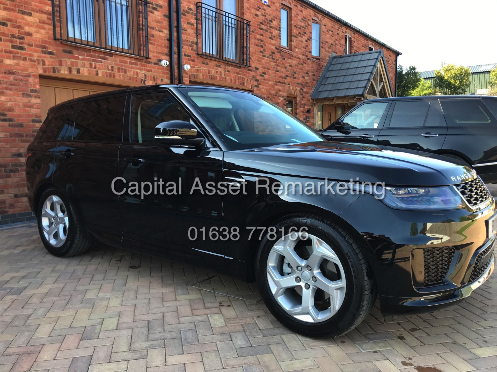 On Sale RANGE ROVER SPORT "HSE" 3.0 SDV6 AUTO (2019) FULLY LOADED - SAT NAV - PAN ROOF- FULL LEATHER - Image 3 of 35