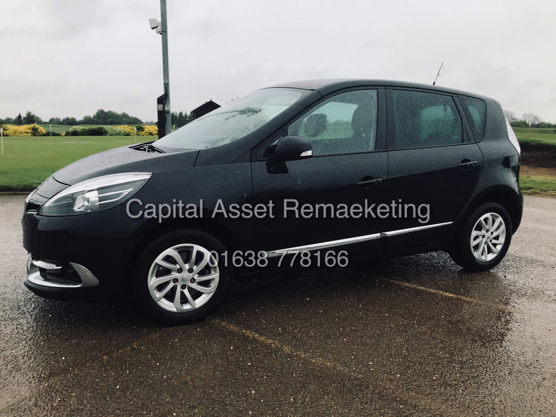 (ON SALE) RENAULT SCENIC DCI "DYNAMIQUE" NAV (2016 MODEL) 1 OWNER FSH - CLIMATE - 6 SPEED -ELEC PACK - Image 5 of 23