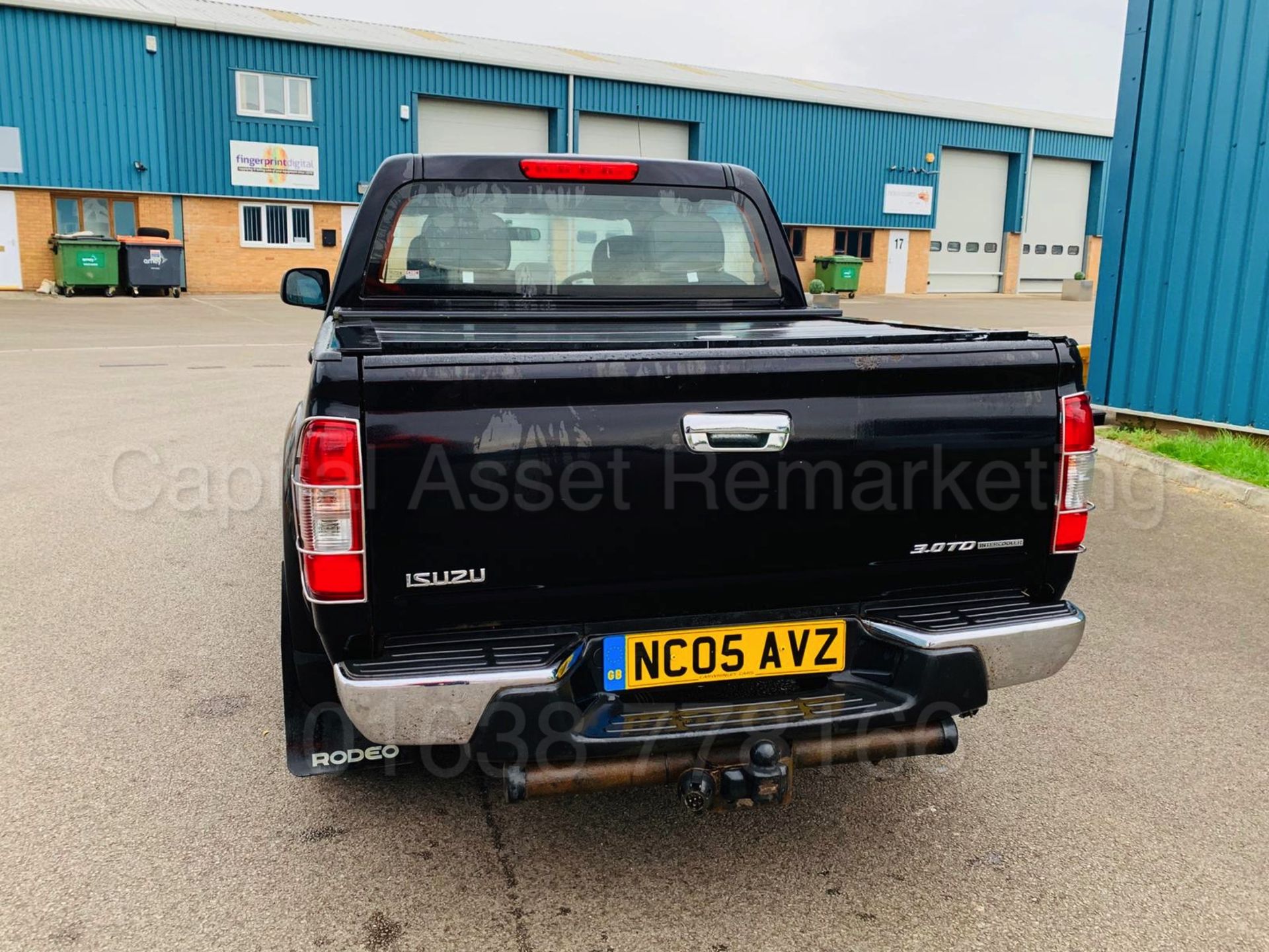 ISUZU RODEO DENVER *DOUBLE CAB PICK-UP* (2005) '3.0 TURBO DIESEL - 130 BHP' *LEATHER - A/C* (NO VAT) - Image 5 of 23