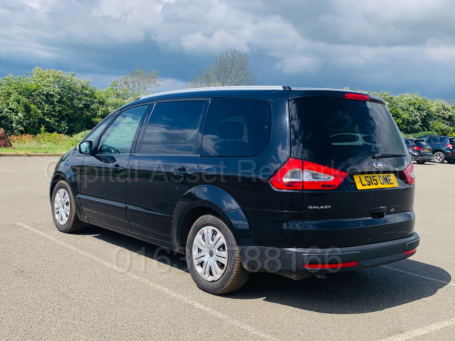 FORD GALAXY *ZETEC* 7 SEATER MPV (2015) '2.0 TDCI - 140 BHP - POWER SHIFT' (1 OWNER) - Image 5 of 37