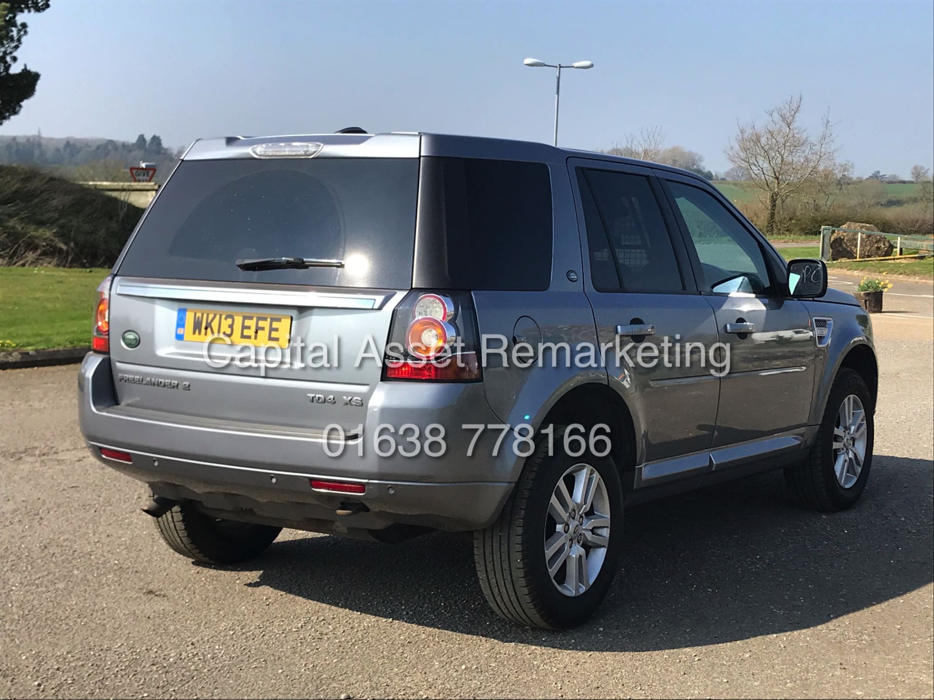 LAND ROVER FREELANDER 2 "XS" TD4 AUTOMATIC (13 REG-NEW SHAPE) 1 OWNER -SAT NAV -LEATHER *GREAT SPEC* - Image 11 of 34