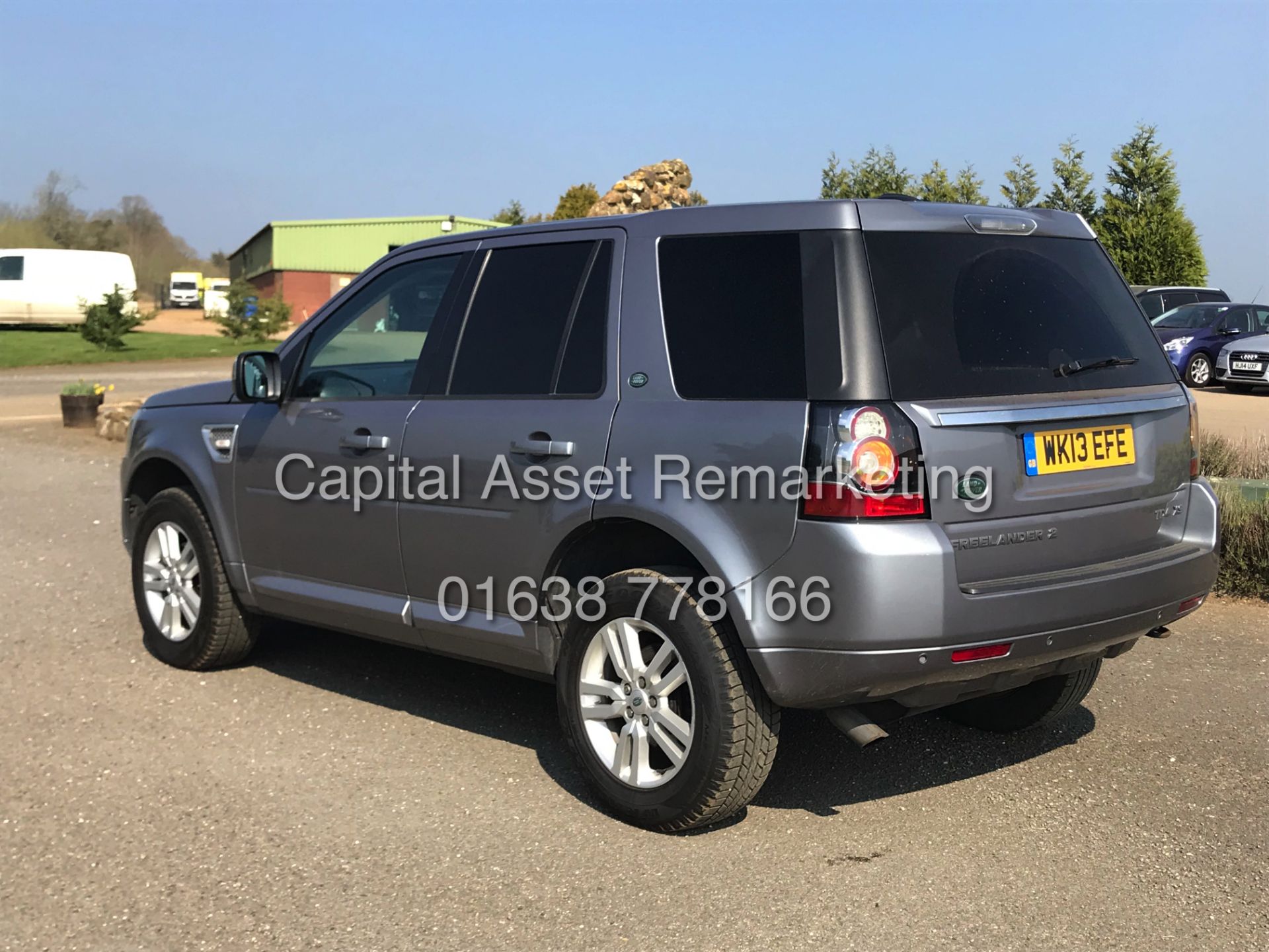 LAND ROVER FREELANDER 2 "XS" TD4 AUTOMATIC (13 REG-NEW SHAPE) 1 OWNER -SAT NAV -LEATHER *GREAT SPEC* - Image 8 of 34