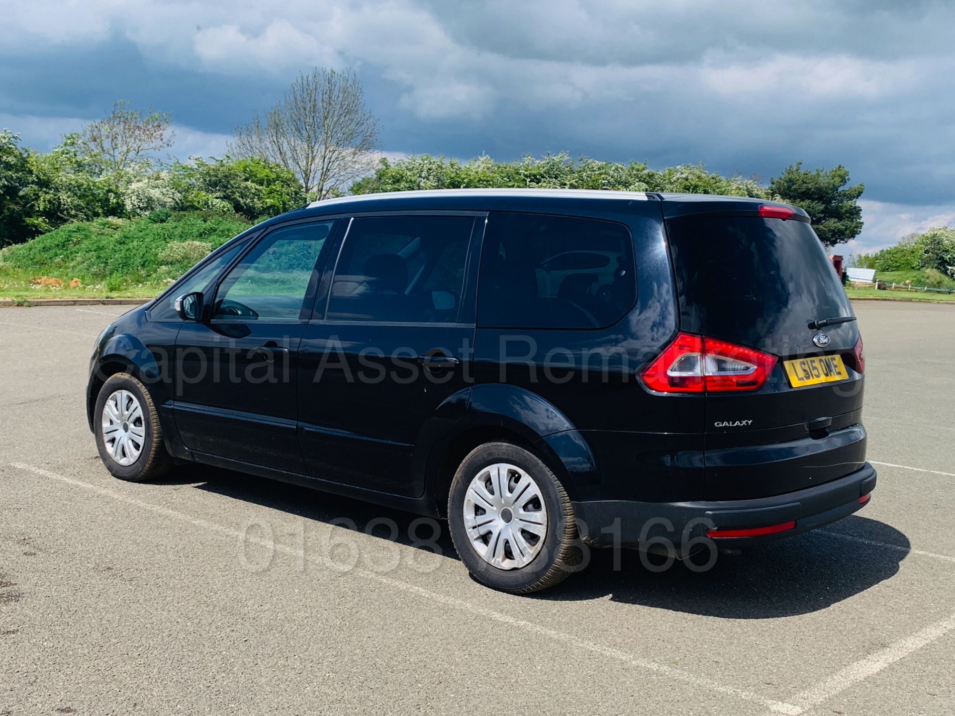 FORD GALAXY *ZETEC* 7 SEATER MPV (2015) '2.0 TDCI - 140 BHP - POWER SHIFT' (1 OWNER) - Image 4 of 37