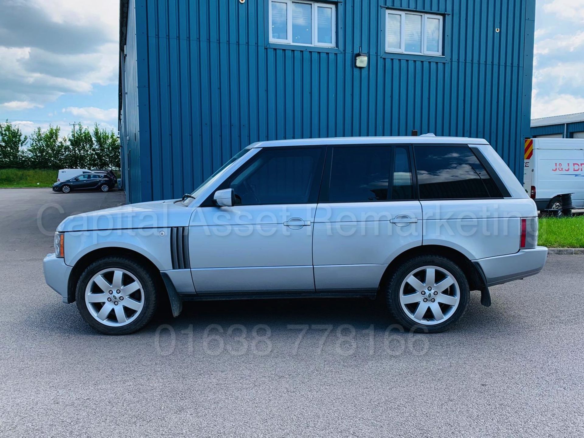 ON SALE) RANGE ROVER VOGUE *V8 PETROL - GAS / LPG* SUV (2007 MODEL) '4.4 V8 - 306 BHP - AUTO' - Image 8 of 42