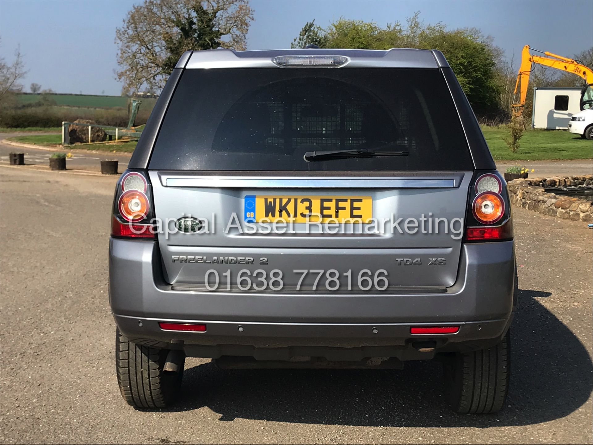 LAND ROVER FREELANDER 2 "XS" TD4 AUTOMATIC (13 REG-NEW SHAPE) 1 OWNER -SAT NAV -LEATHER *GREAT SPEC* - Image 10 of 34