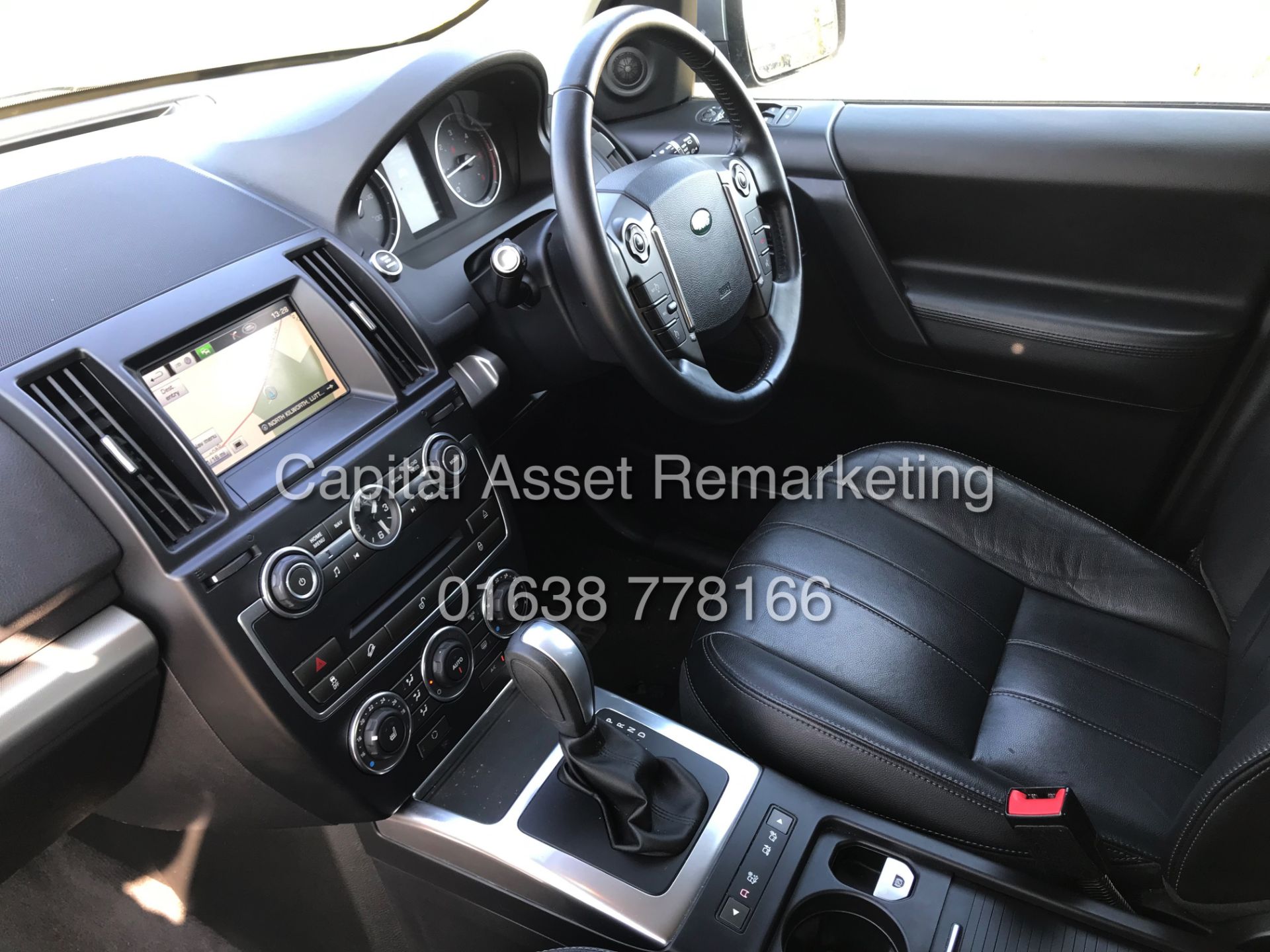 LAND ROVER FREELANDER 2 "XS" TD4 AUTOMATIC (13 REG-NEW SHAPE) 1 OWNER -SAT NAV -LEATHER *GREAT SPEC* - Image 23 of 34