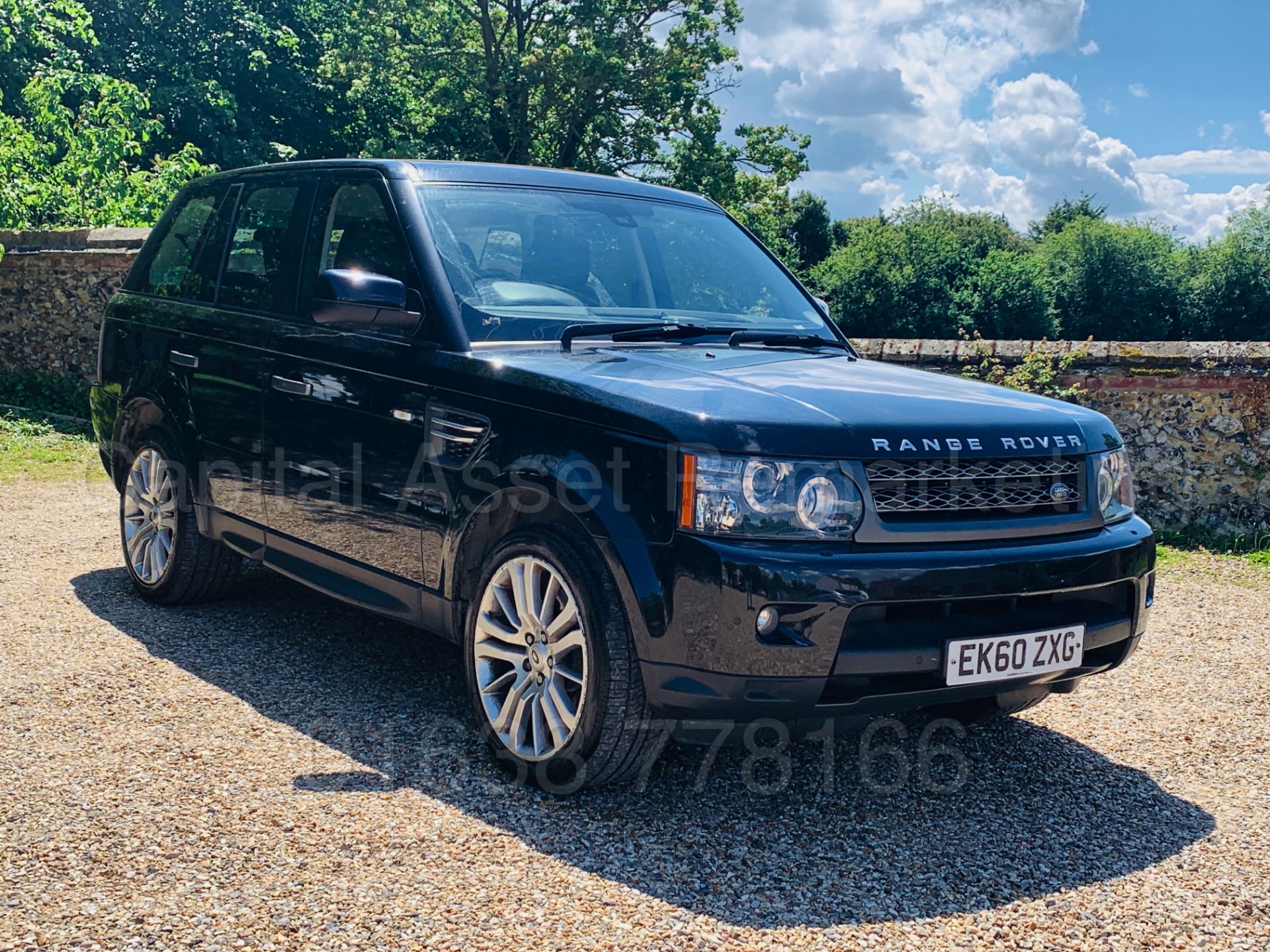 RANGE ROVER SPORT *HSE EDITION* (2011 MODEL) '3.0 TDV6 - AUTO' *LEATHER - SAT NAV* (HUGE SPEC) - Image 3 of 62