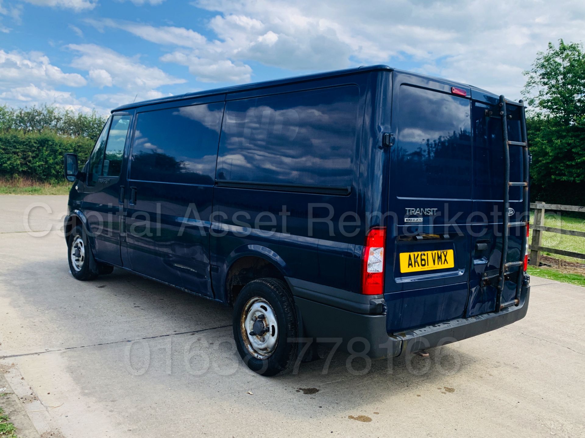 (On Sale) FORD TRANSIT 100 T300 FWD *LCV - PANEL VAN* (61 REG) '2.2 TDCI - 6 SPEED' *TWIN DOORS* - Image 7 of 32