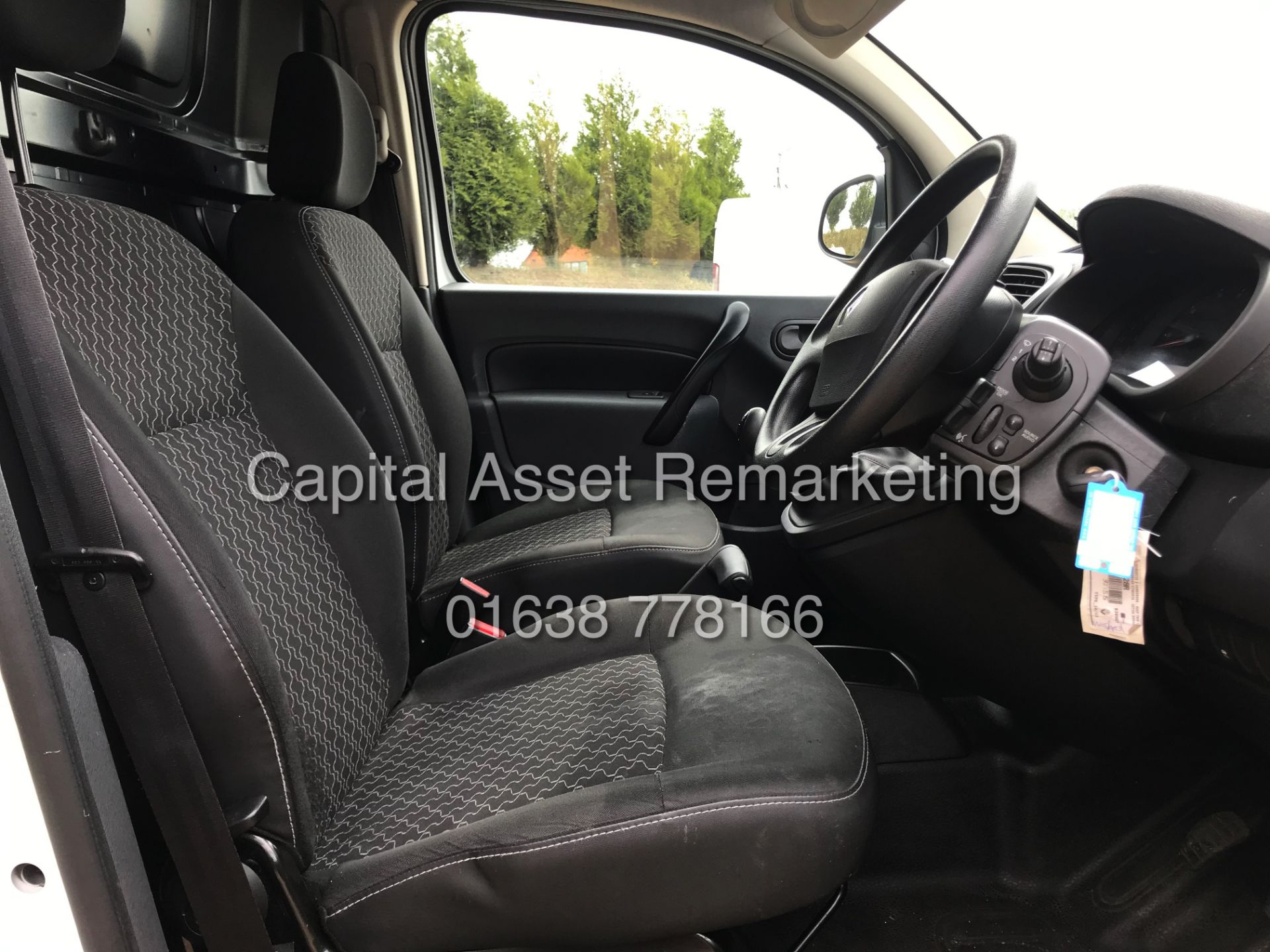 ON SALE RENAULT KANGOO 1.5DCI "MAXI EXTRA" XLWB (14 REG) 1 OWNER FSH - AIR CON - LOW MILES - Image 7 of 19