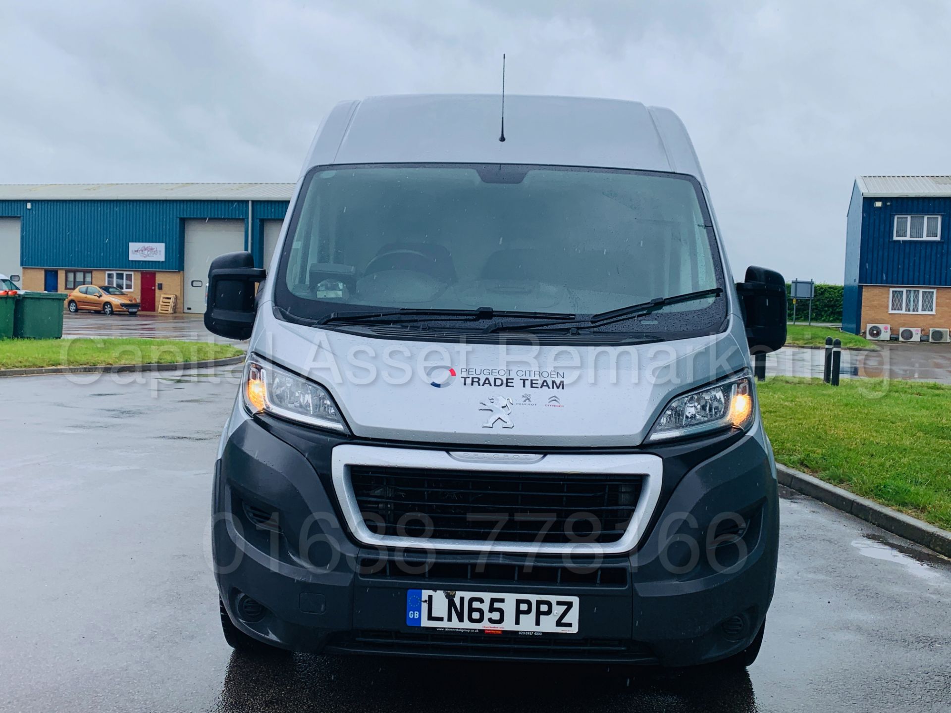 PEUGEOT BOXER *PROFESSIONAL* LWB HI-ROOF (2016 MODEL) '2.2 HDI -6 SPEED' *A/C - SAT NAV* (TAIL-LIFT) - Image 3 of 43