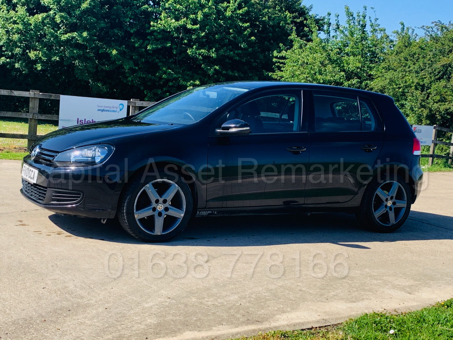 (ON Sale) VOLKSWAGEN GOLF *S EDITION* 5 DOOR HATCHBACK (2010-NEW MODEL) '1.6 TDI' *AIR CON* (NO VAT) - Image 3 of 33