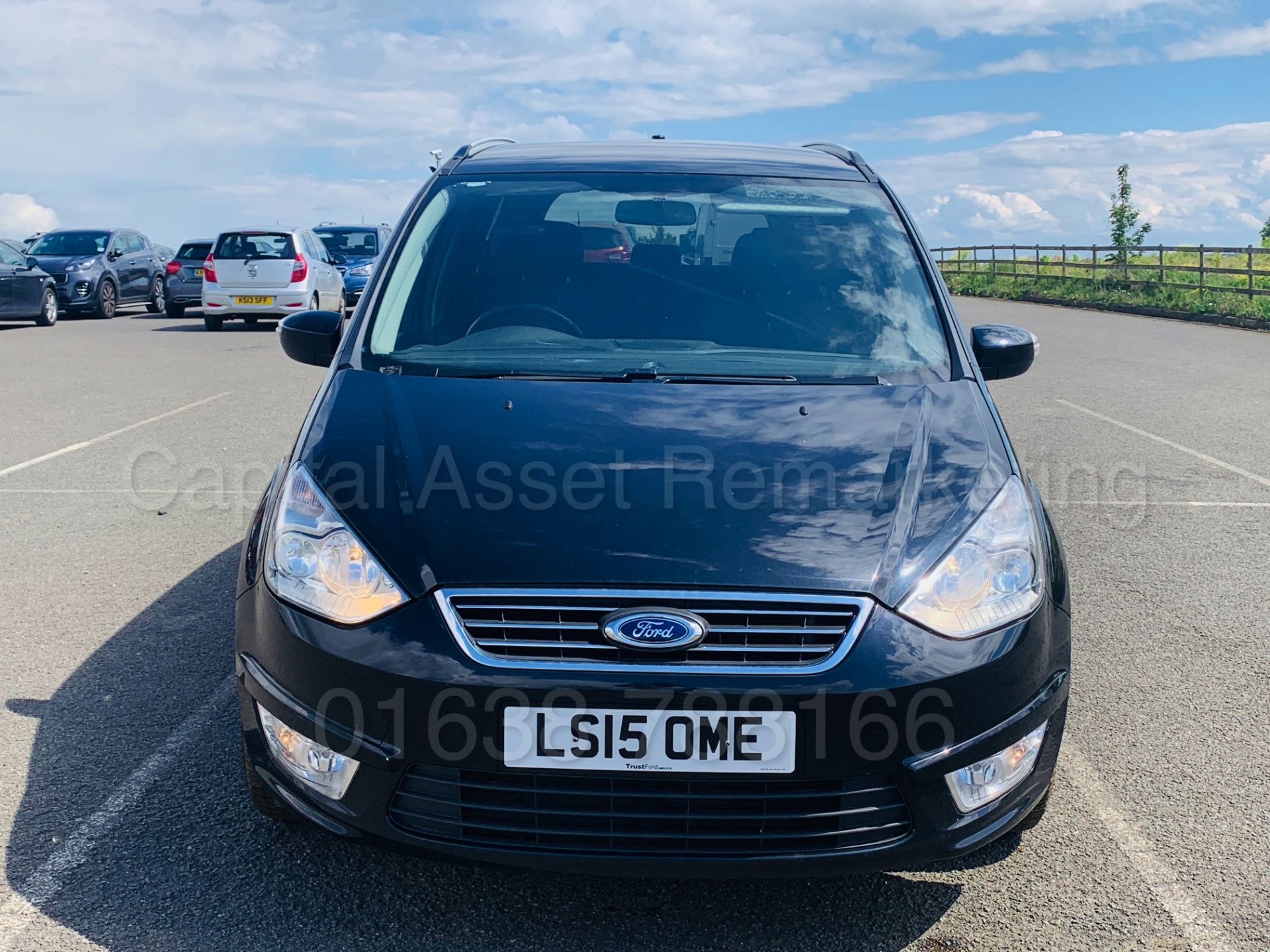 (On Sale) FORD GALAXY *ZETEC* 7 SEATER MPV (2015) '2.0 TDCI - 140 BHP - POWER SHIFT' (1 OWNER) - Image 12 of 37