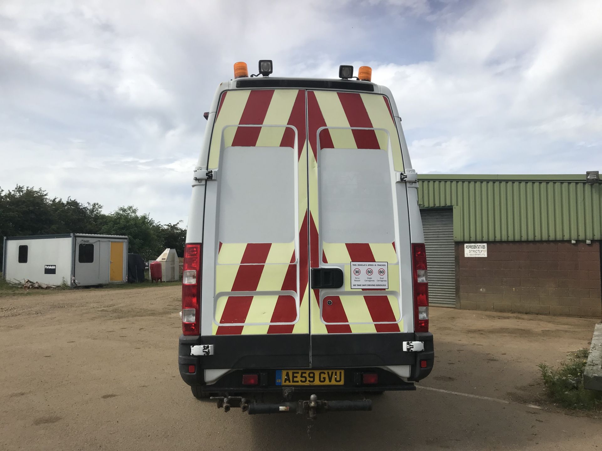 IVECO DAILY 65C17 "LWB" COMPRESSOR WORKS VAN - 59 REG - 1 OWNER - LOW MILES - 6500KG GROSS - LOOK!! - Image 7 of 16