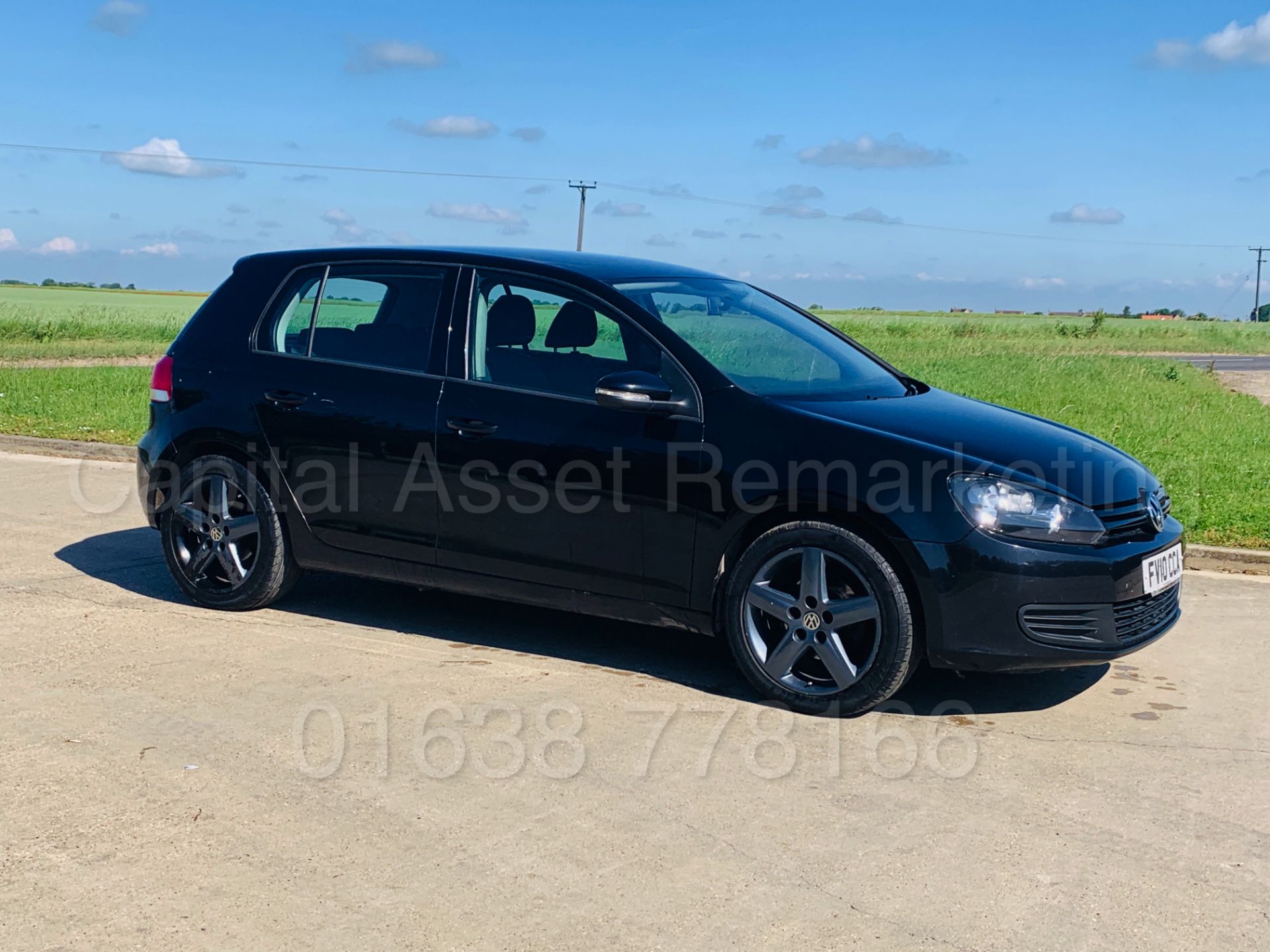 (ON Sale) VOLKSWAGEN GOLF *S EDITION* 5 DOOR HATCHBACK (2010-NEW MODEL) '1.6 TDI' *AIR CON* (NO VAT) - Image 9 of 33