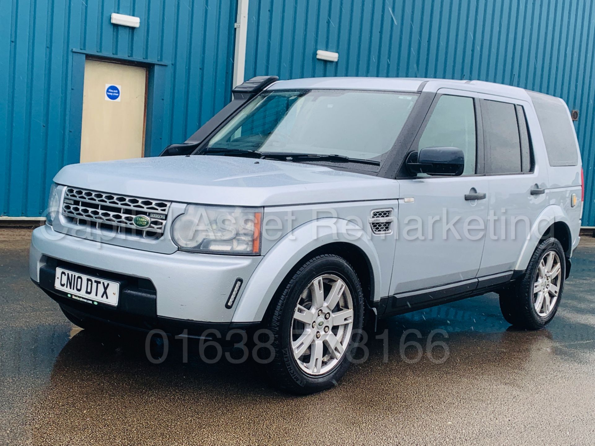 (On Sale) LAND ROVER DISCOVERY 4 *GS EDITION* SUV (2010) '3.0 TDV6 - 190 BHP - AUTO' **HUGE SPEC** - Image 6 of 45