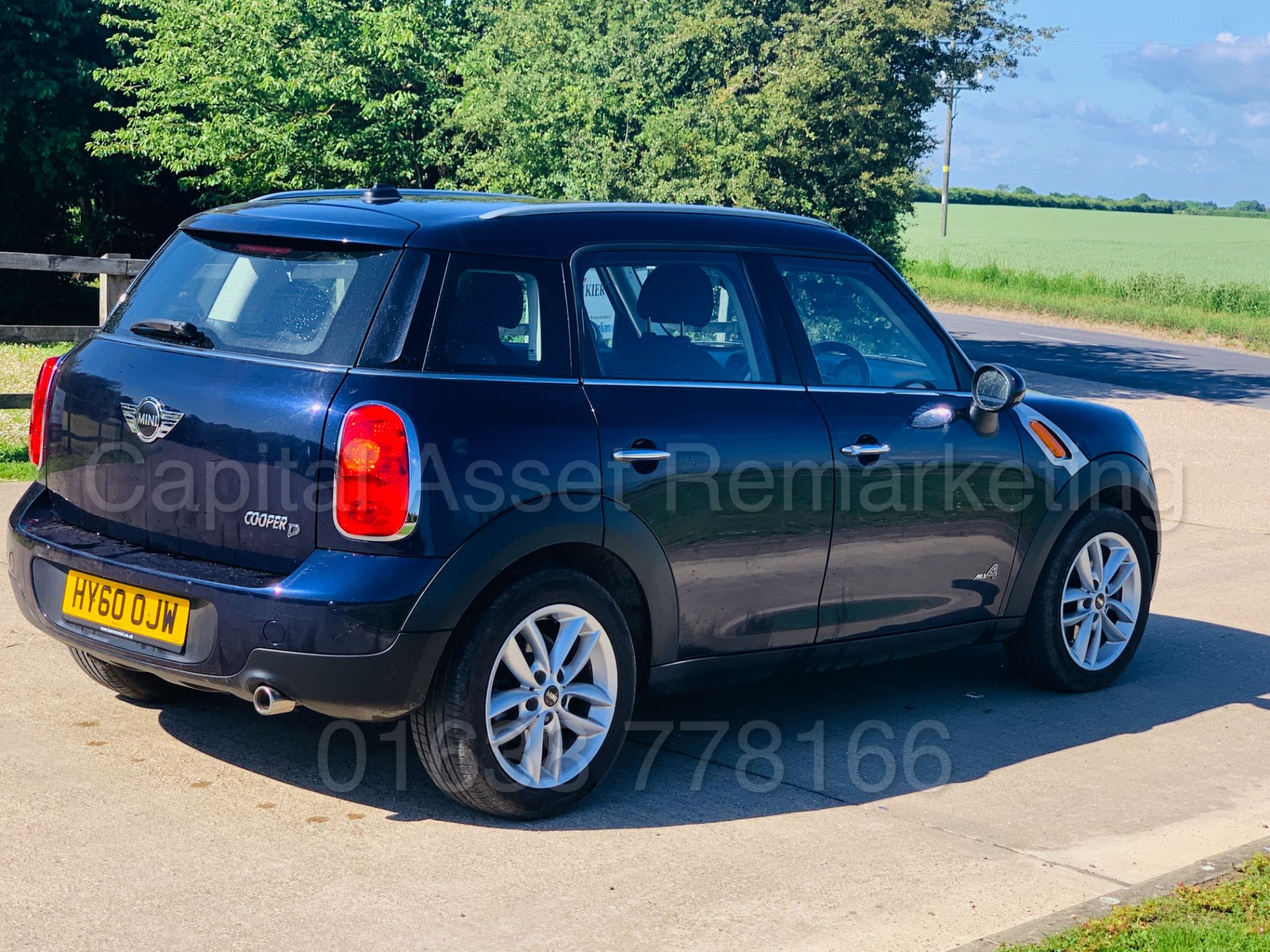 MINI COUNTRYMAN *ALL 4WD* COOPER D (2011 MODEL) '1.6 PETROL -113 BHP - 6 SPEED' *AIR CON - SAT NAV* - Image 12 of 41