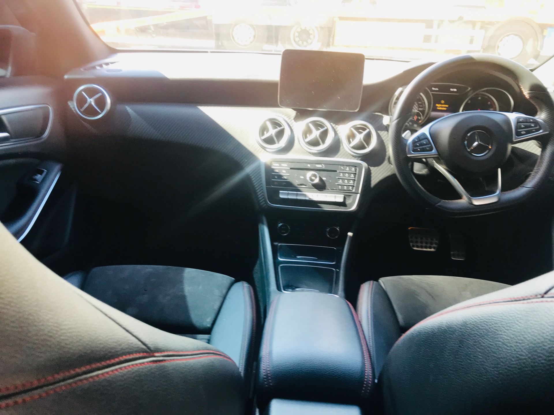 ON SALE MERCEDES A200d "AMG LINE" AUTO - 2018 MODEL - SAT NAV - LEATHER - HUGE SPEC - START / STOP - Image 15 of 15