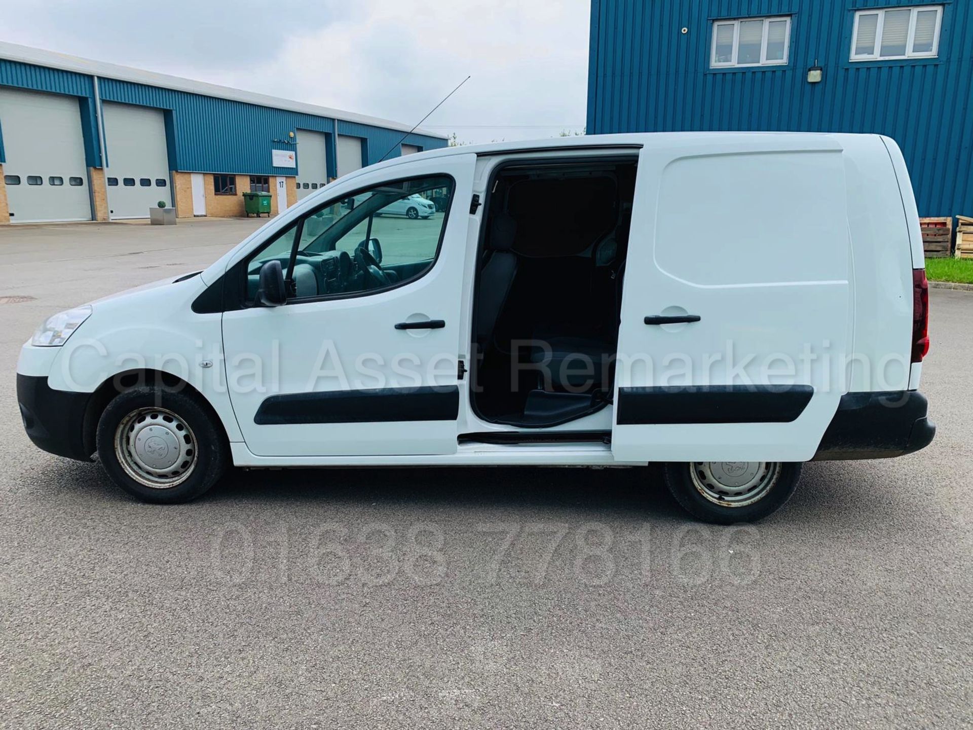 PEUGEOT PARTNER *LCV - LWB 5 SEATER CREW VAN* (2013 MODEL) '1.6 HDI - 90 BHP - 5 SPEED' - Image 23 of 27