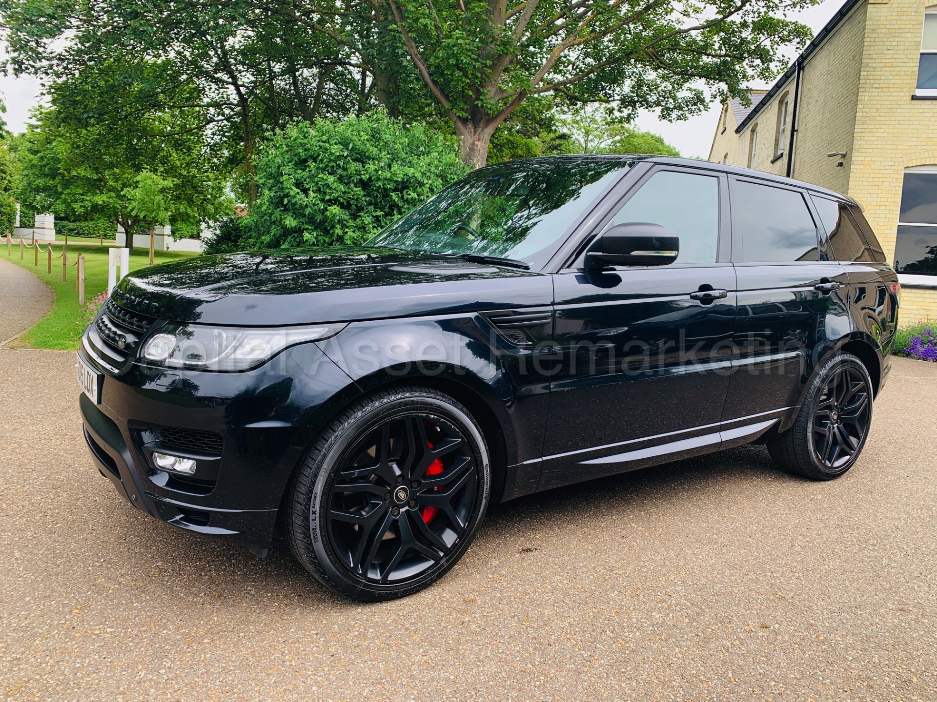 (On Sale) RANGE ROVER SPORT *AUTOBIOGRAPHY DYNAMIC* (2015) '4.4 SDV8 8 SPEED AUTO' **ULTIMATE SPEC** - Image 4 of 83