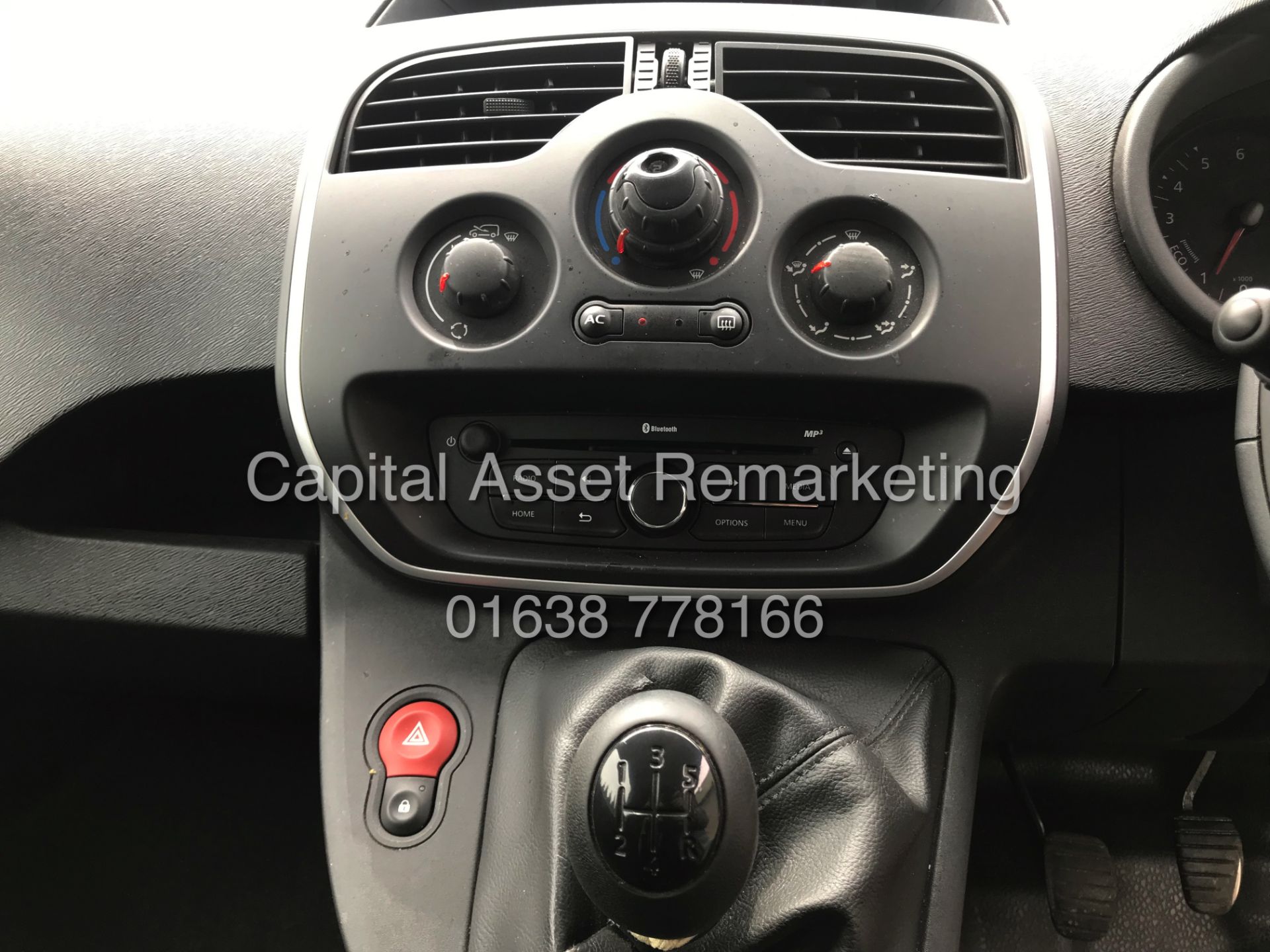 ON SALE RENAULT KANGOO 1.5DCI "MAXI EXTRA" XLWB (14 REG) 1 OWNER FSH - AIR CON - LOW MILES - Image 9 of 19