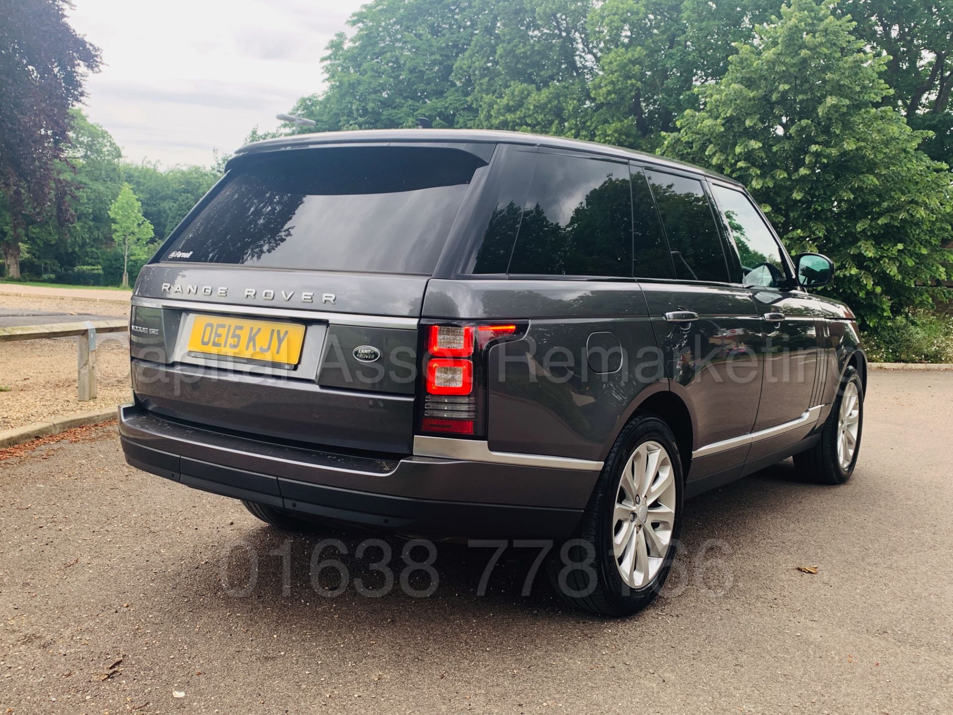 (On Sale) RANGE ROVER VOGUE *SE EDITION* SUV (2015 - NEW MODEL) '3.0 TDV6 - 8 SPEED AUTO' *TOP SPEC* - Image 11 of 70