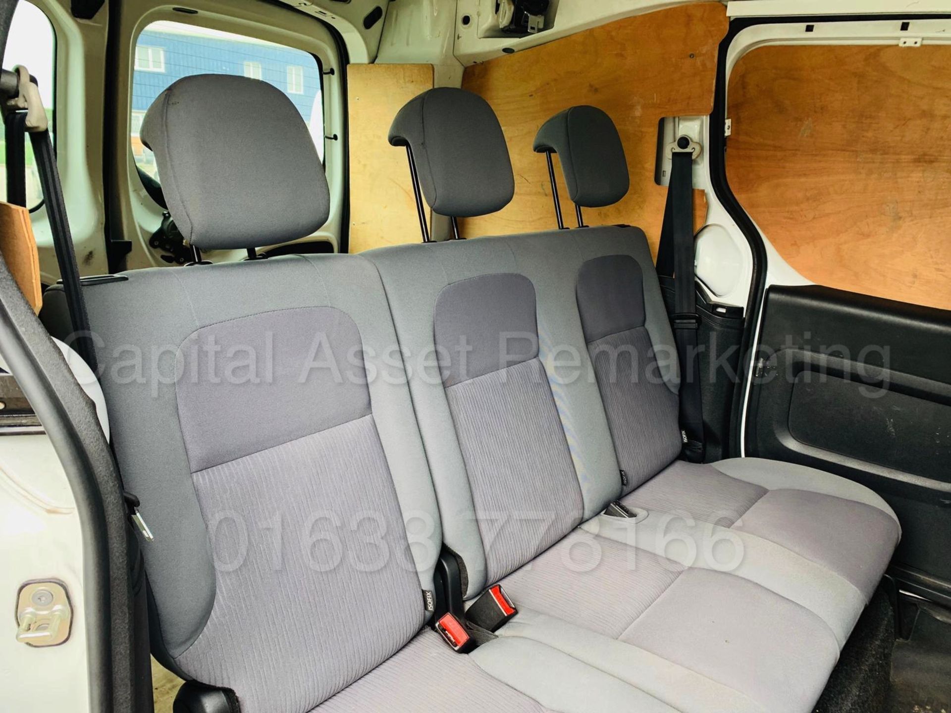 PEUGEOT PARTNER *LCV - LWB 5 SEATER CREW VAN* (2013 MODEL) '1.6 HDI - 90 BHP - 5 SPEED' - Image 15 of 27