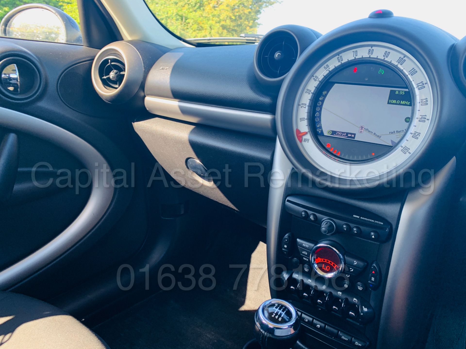 MINI COUNTRYMAN *ALL 4WD* COOPER D (2011 MODEL) '1.6 PETROL -113 BHP - 6 SPEED' *AIR CON - SAT NAV* - Image 33 of 41