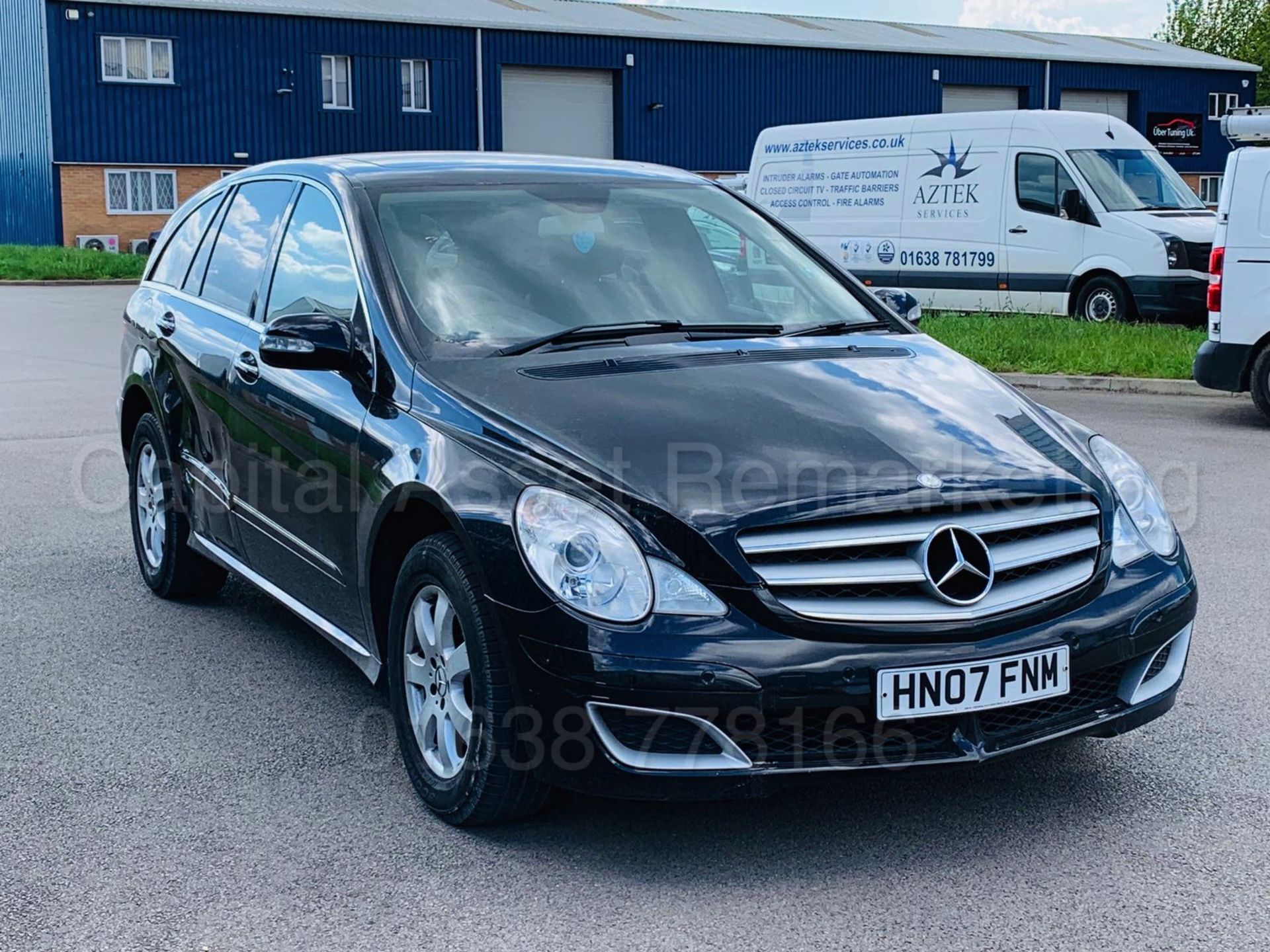 (On Sale) MERCEDES-BENZ R280 CDI *4-MATIC* 6 SEATER MPV (2007) '3.0 DIESEL - 190 BHP - AUTO' - Image 8 of 36