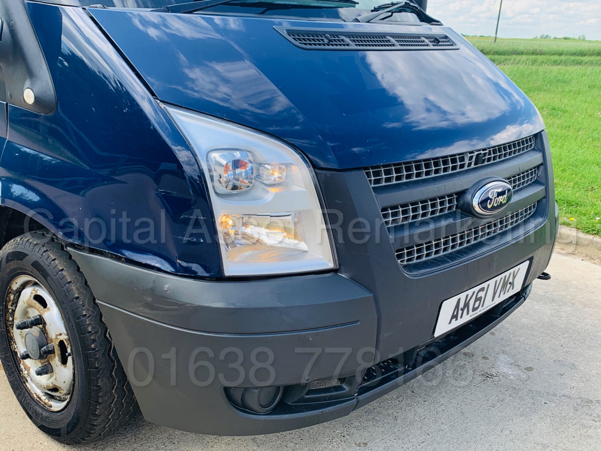 (On Sale) FORD TRANSIT 100 T300 FWD *LCV - PANEL VAN* (61 REG) '2.2 TDCI - 6 SPEED' *TWIN DOORS* - Image 11 of 32