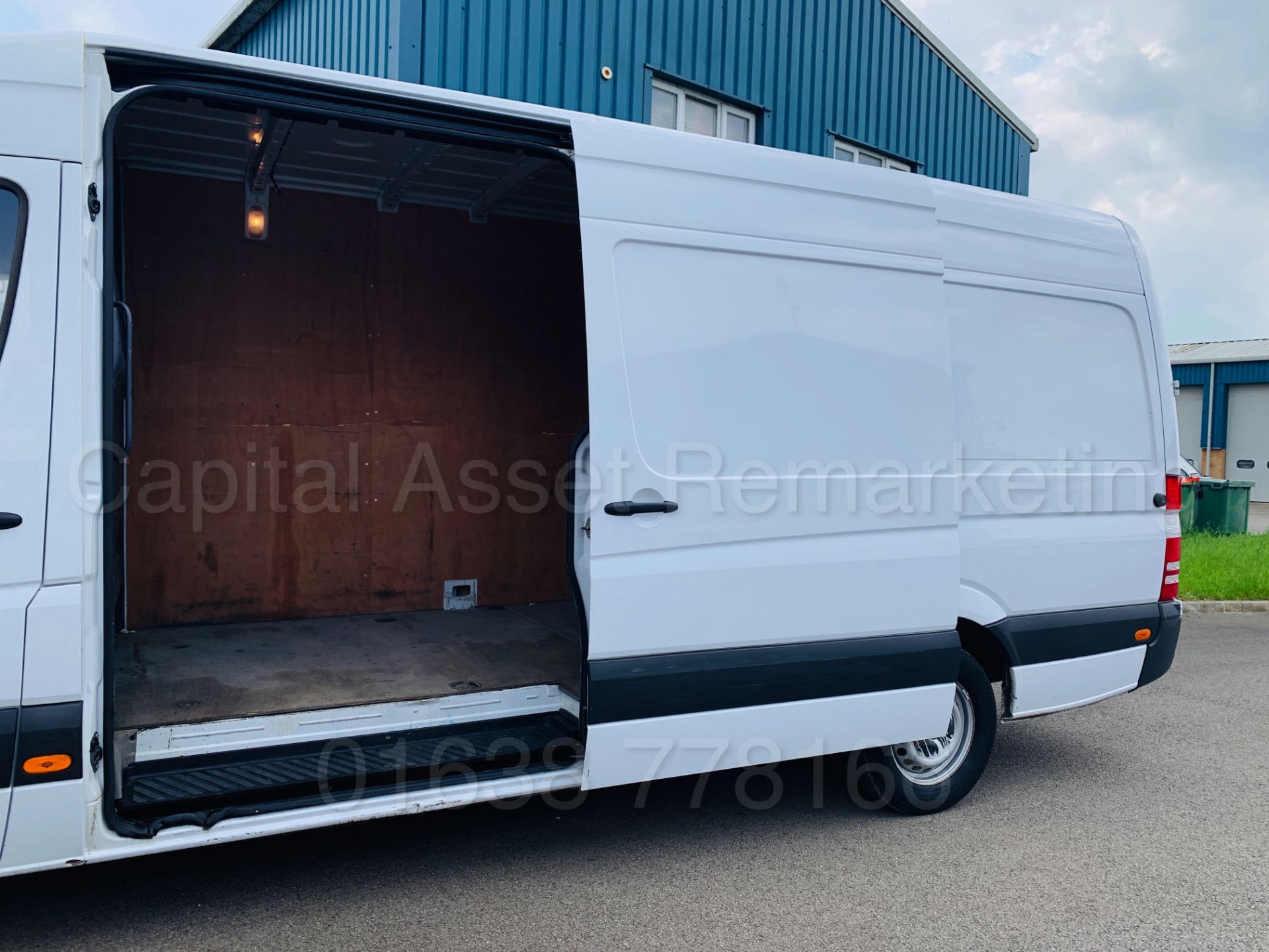 MERCEDES-BENZ SPRINTER 313 CDI *LWB HI-ROOF* (2016) '130 BHP - 6 SPEED' (1 OWNER) *LEZ COMPLIANT* - Image 20 of 40