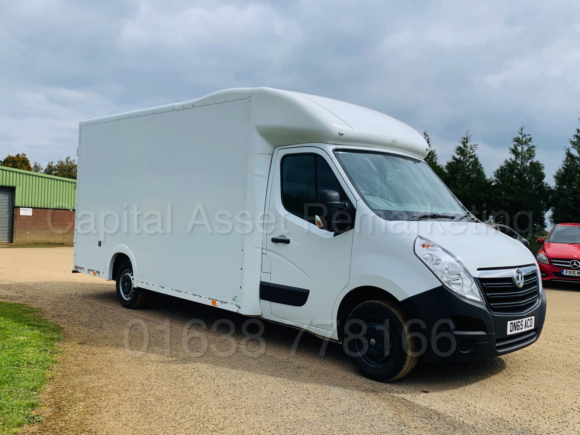 VAUXHALL MOVANO *LWB - LOW-LOADER / LUTON BOX VAN* (2016 MODEL) '2.3 CDTI - 125 BHP - 6 SPEED' - Image 12 of 40