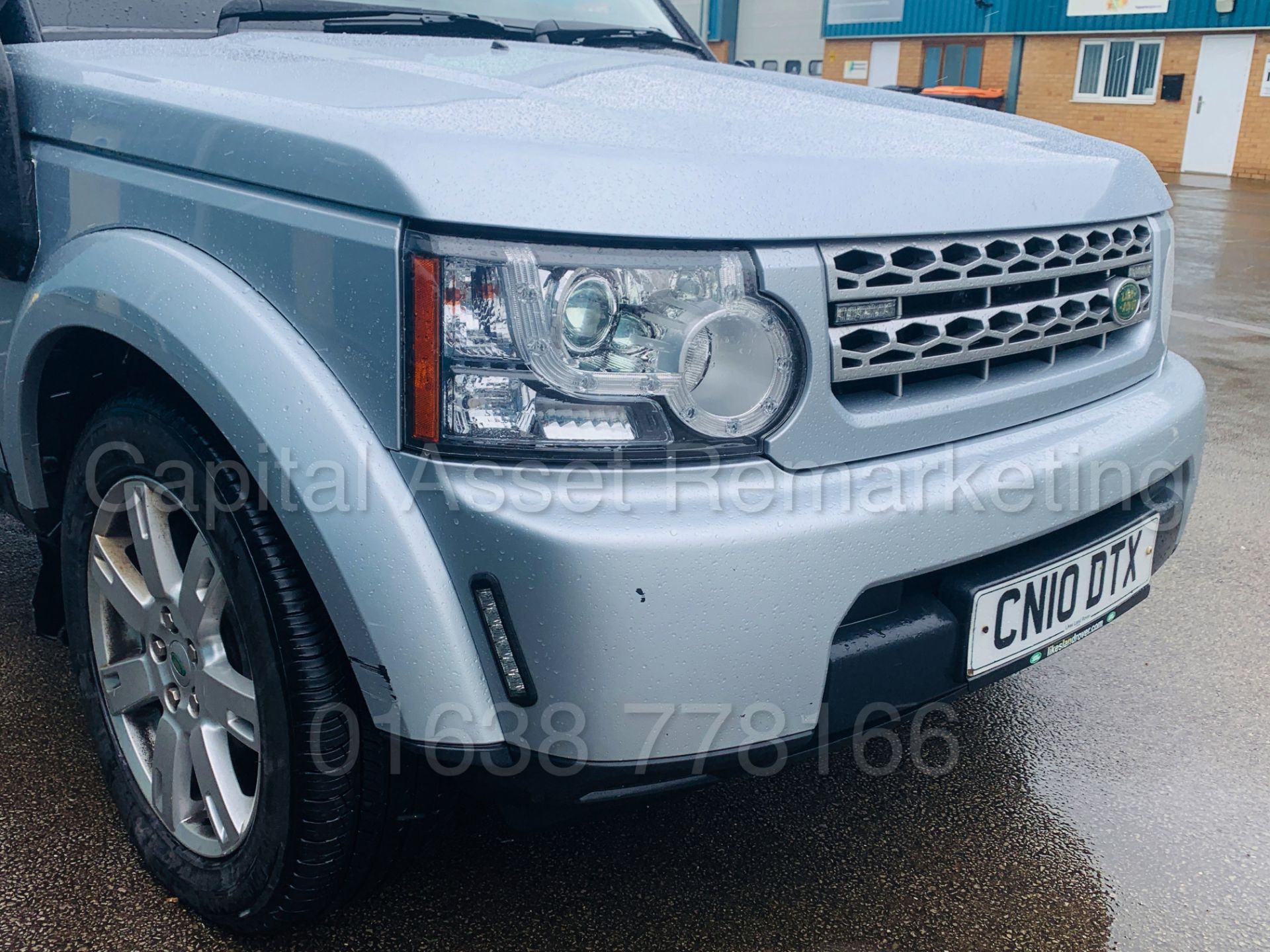 (On Sale) LAND ROVER DISCOVERY 4 *GS EDITION* SUV (2010) '3.0 TDV6 - 190 BHP - AUTO' **HUGE SPEC** - Image 13 of 45