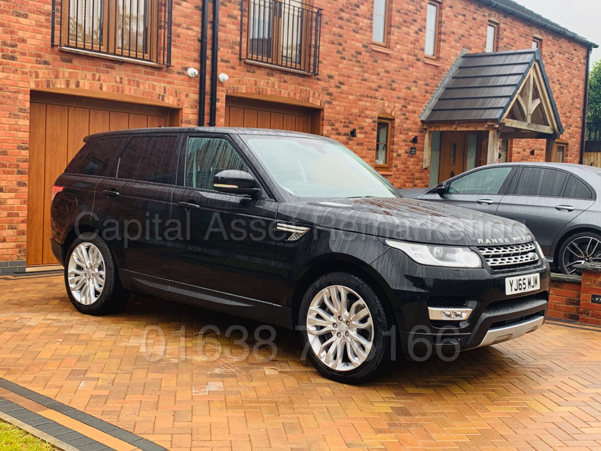 RANGE ROVER SPORT *HSE EDITION* (2016 MODEL) '3.0 SDV6 - 306 BHP - 8 SPEED AUTO' *HUGE SPEC* - Image 2 of 60